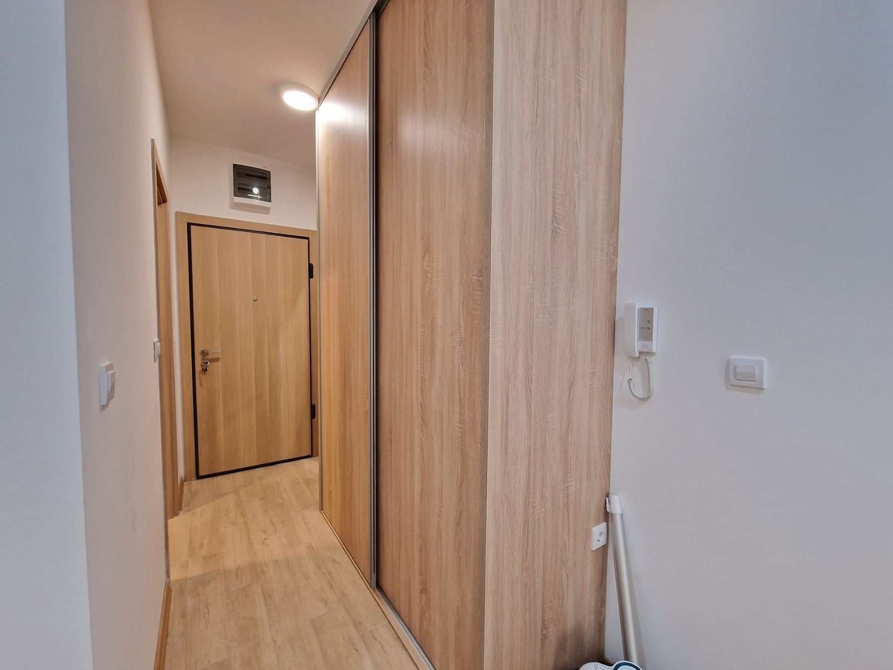 amforaproperty.com/Moderno opremljen studio apartman,The Old Bakery-Budva (NA DUZI PERIOD)