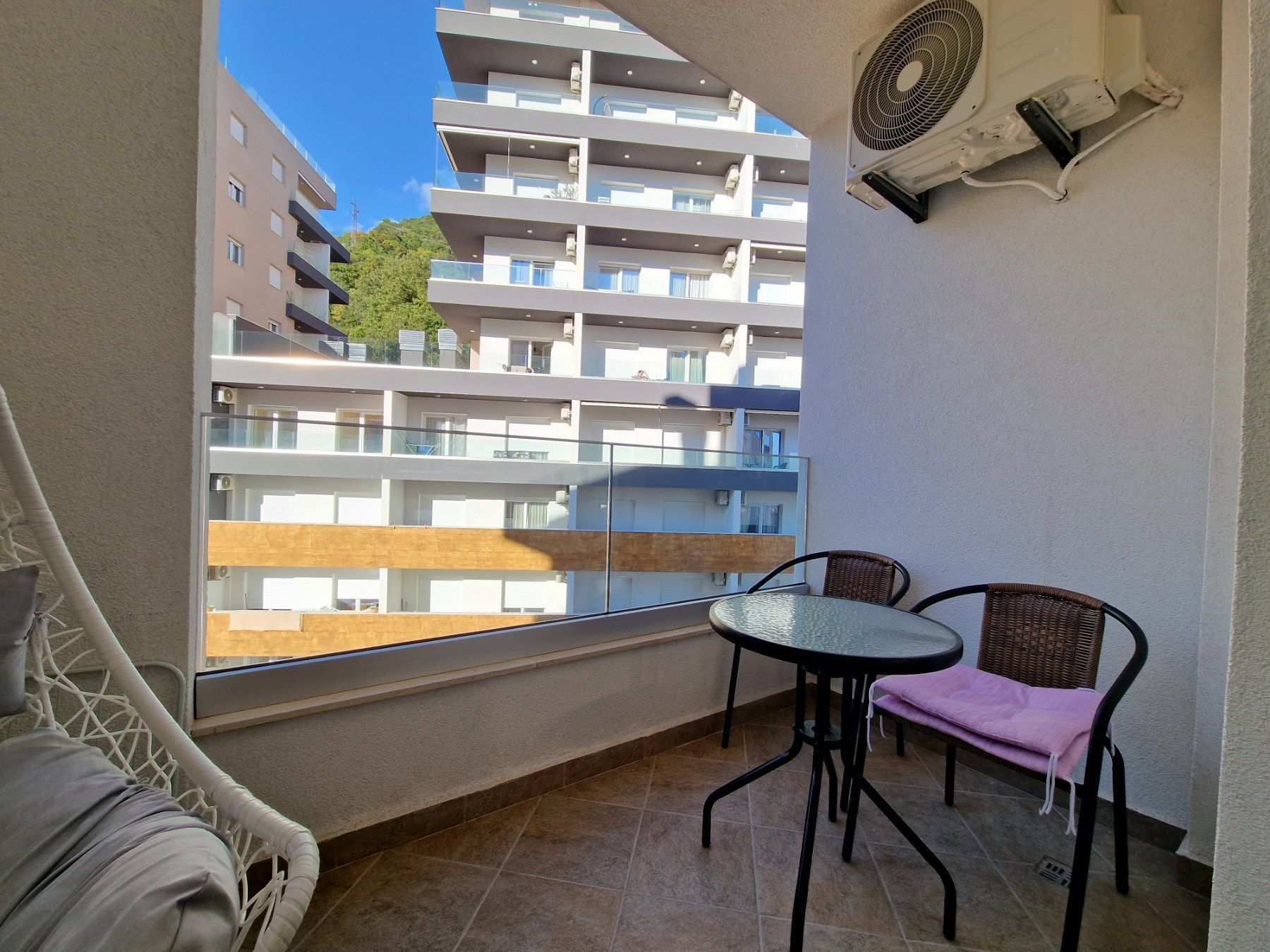 amforaproperty.com/Moderno opremljen studio apartman,The Old Bakery-Budva (NA DUZI PERIOD)