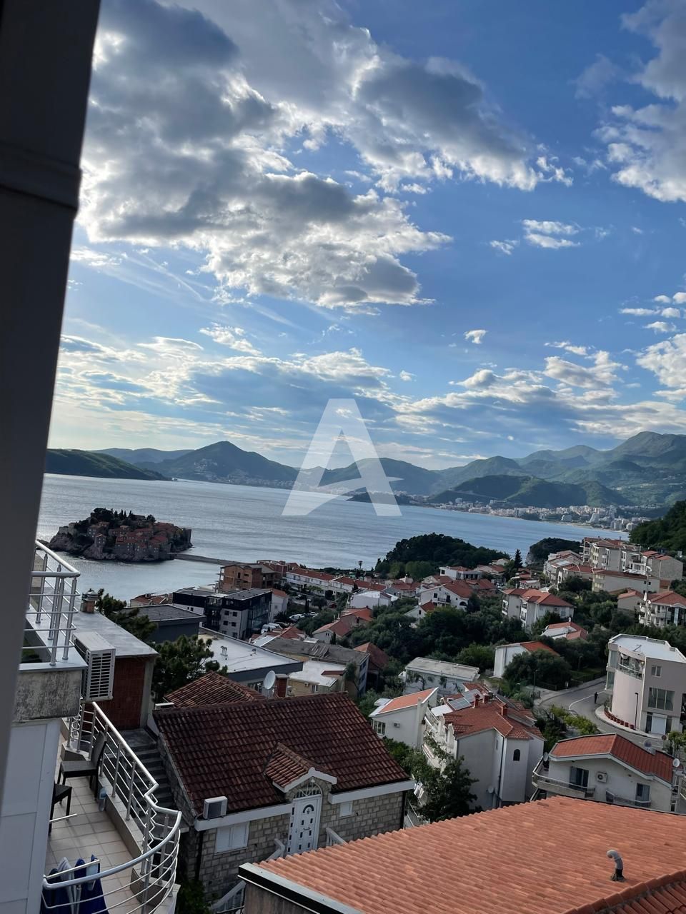 amforaproperty.com/Prodaja,Sveti Stefan-Jednosoban stan sa pogledom na more