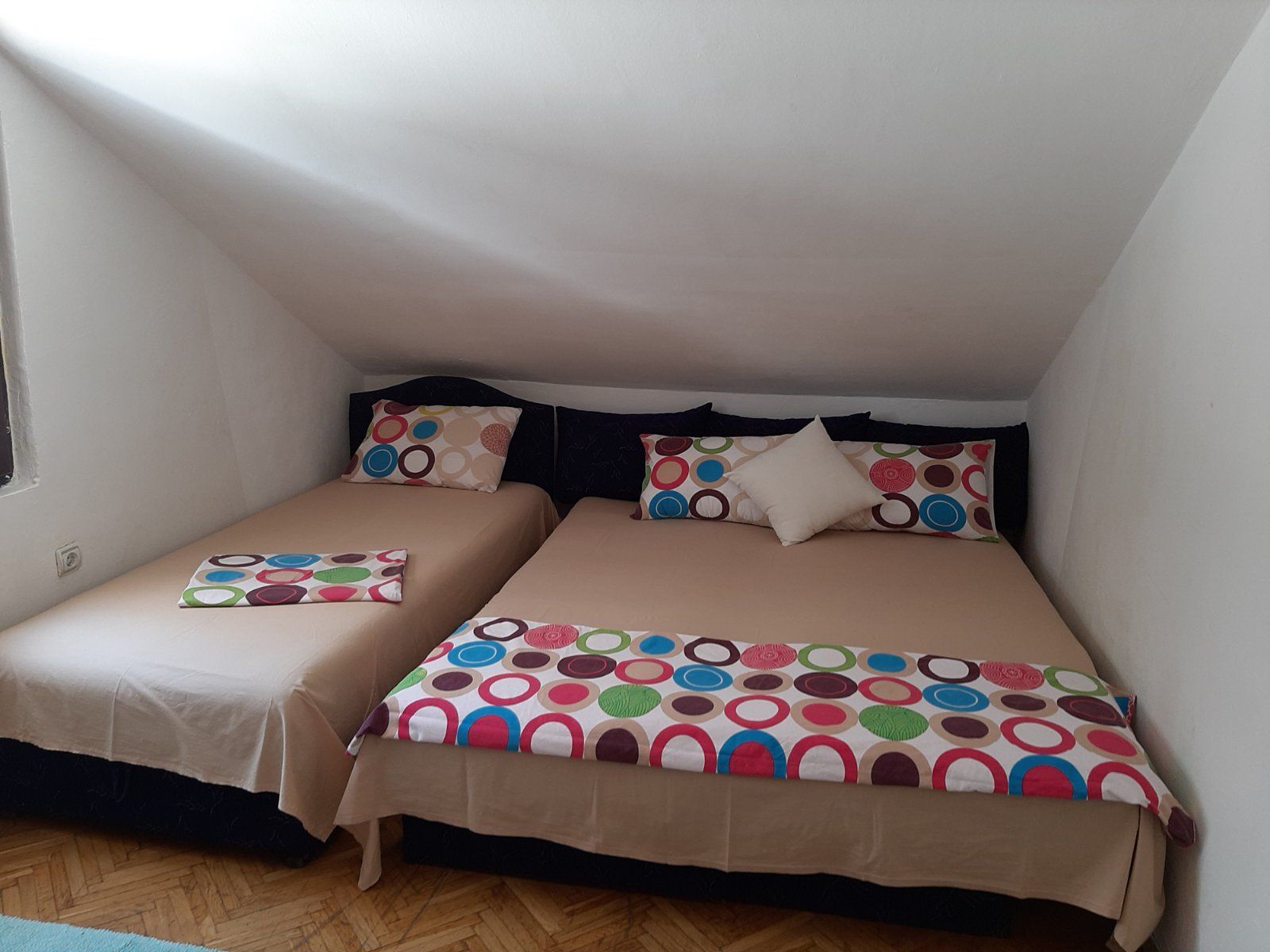 Trosoban stan za izdavanje u Budvi ( NA DUZI PERIOD) - Amfora Real Estate