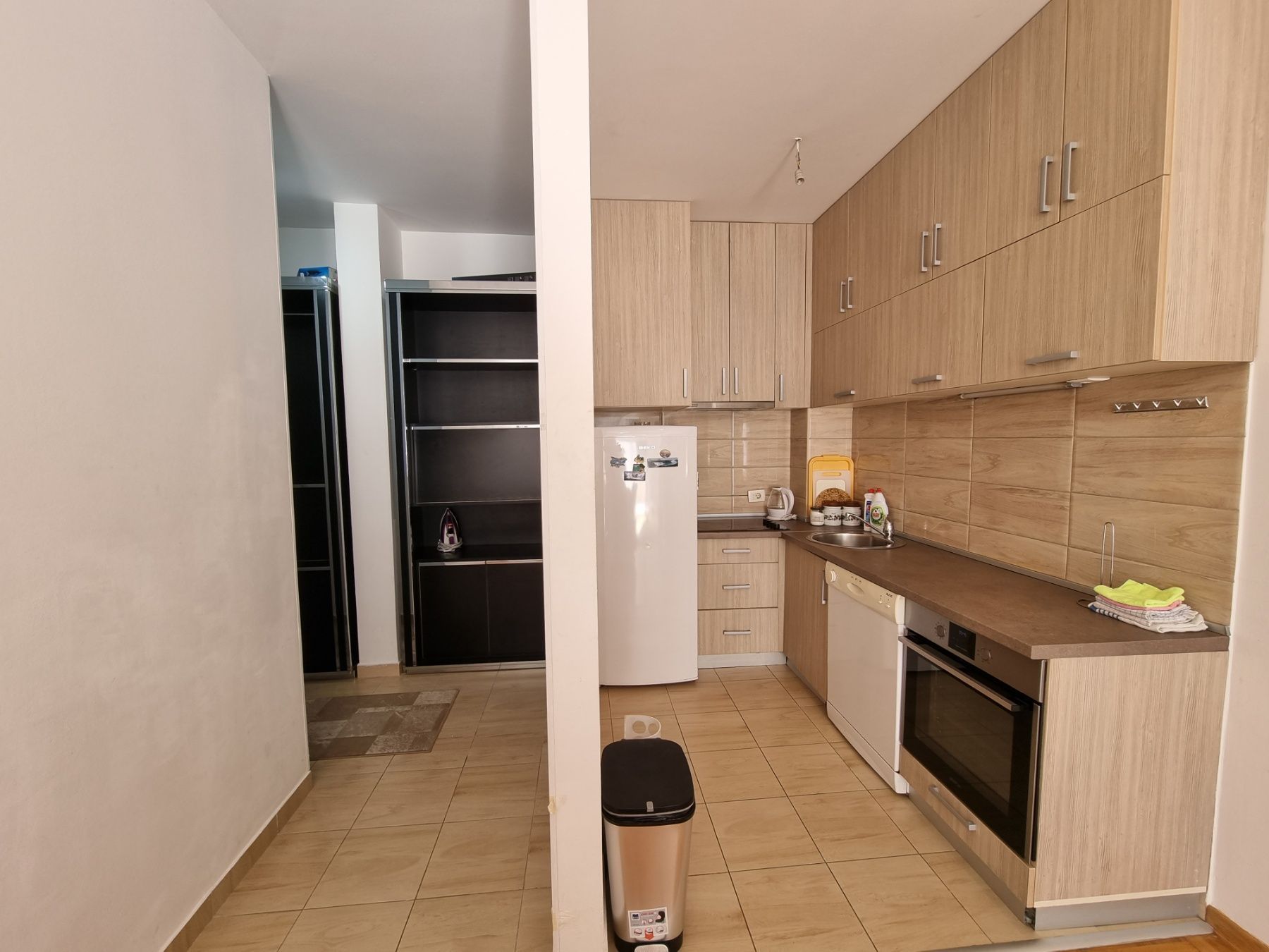 amforaproperty.com/Dvosoban stan za izdavanje u Budvi (na duzi period)