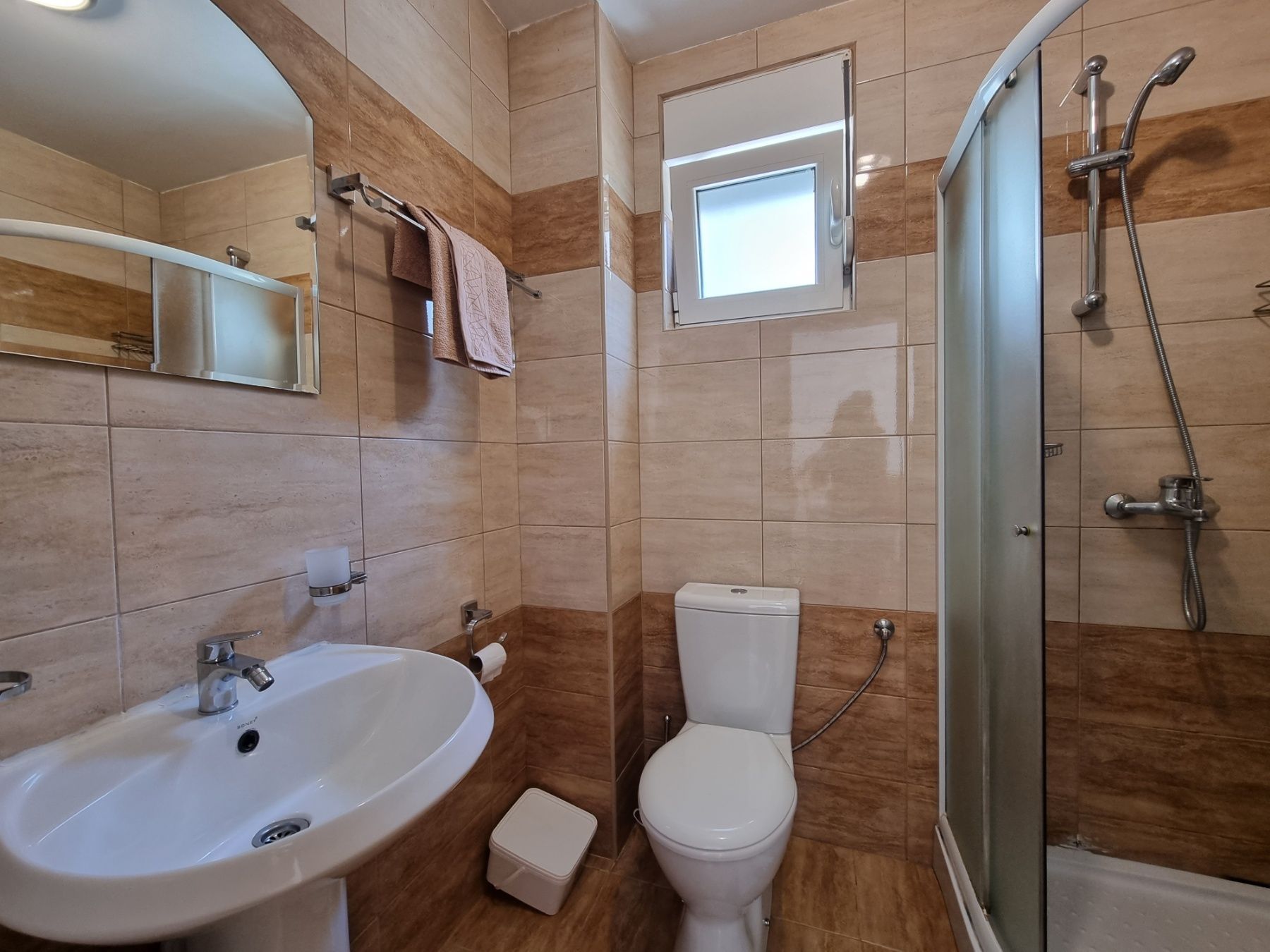 amforaproperty.com/Dvosoban stan za izdavanje u Budvi (na duzi period)