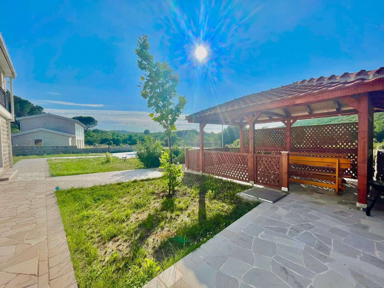 amforaproperty.com/Ekskluzivna vila sa bazenom -Zagora,opština Kotor (na duzi period)