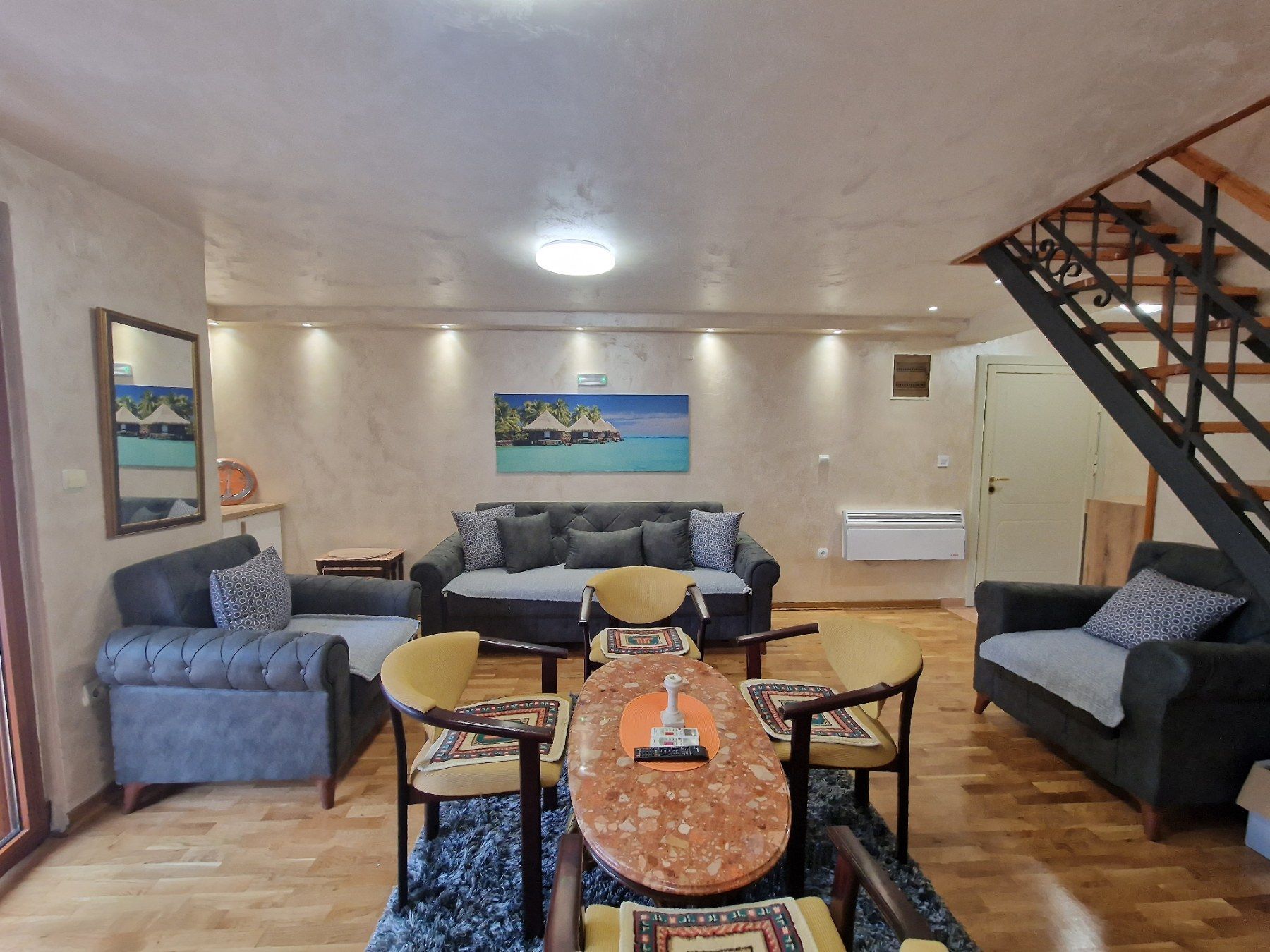 Dupleks dvosoban stan na 200 metara od mora,Budva (Dostupan od 01.01.2026 na duzi period) - Amfora Real Estate