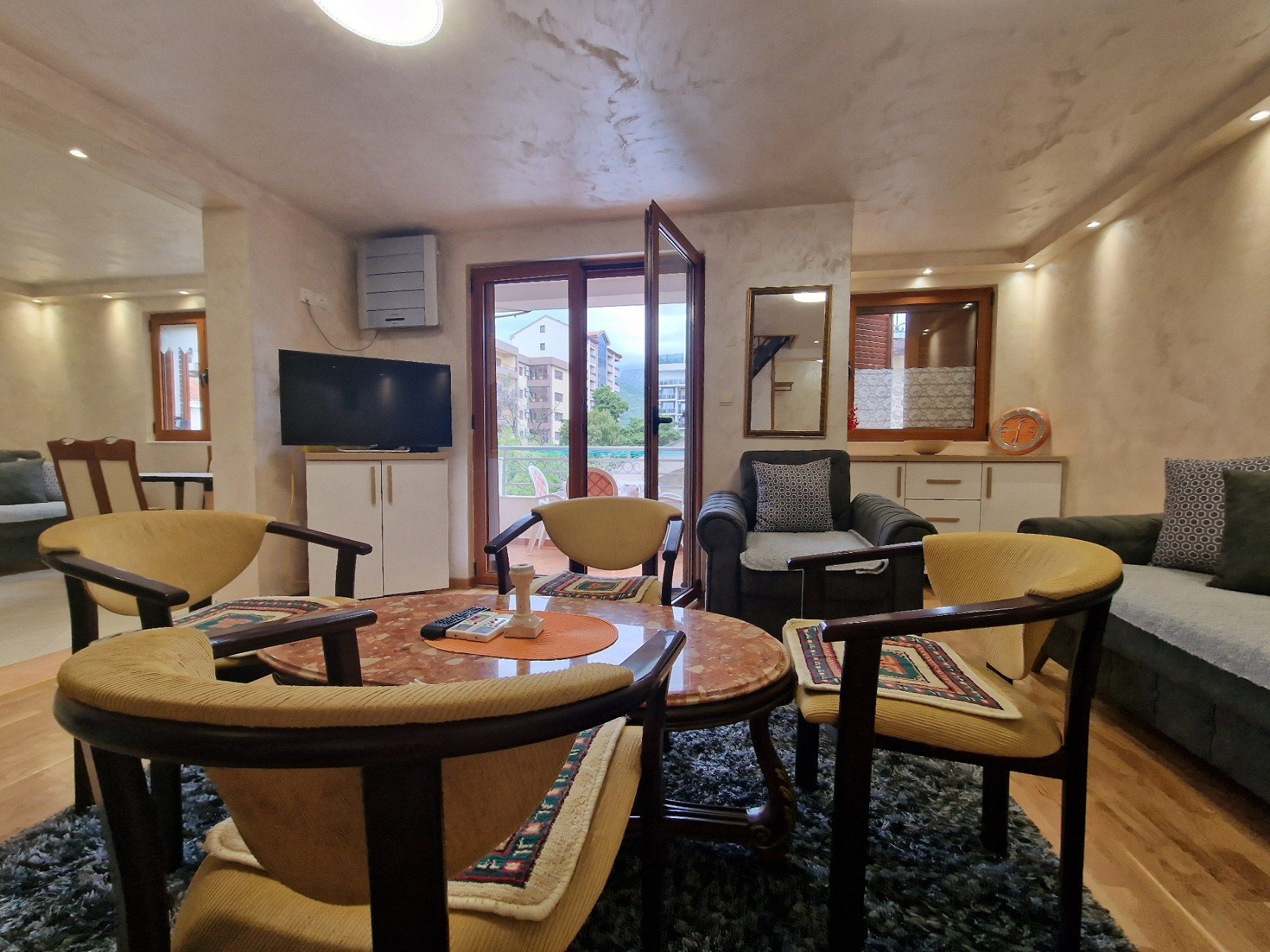 Dupleks dvosoban stan na 200 metara od mora,Budva (Dostupan od 01.01.2026 na duzi period) - Amfora Real Estate