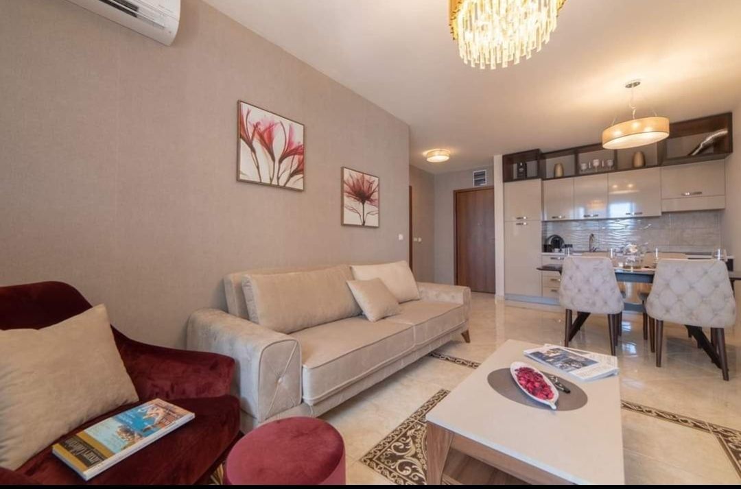 amforaproperty.com/JEDNOSOBAN STAN U KOMPLEKSU ANATOLIA BECICI