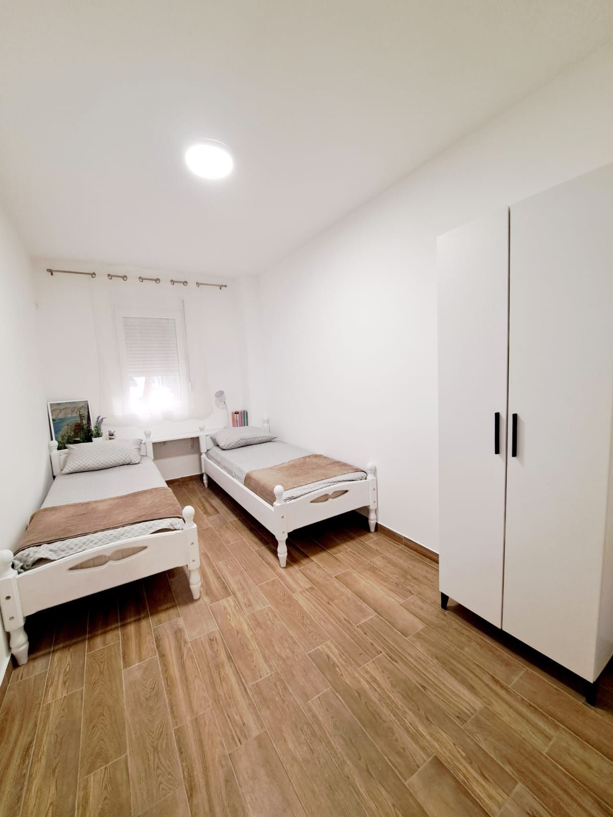 amforaproperty.com/Dvosoban moderno opremljen stan,Dobrota (NA DUZI PERIOD)