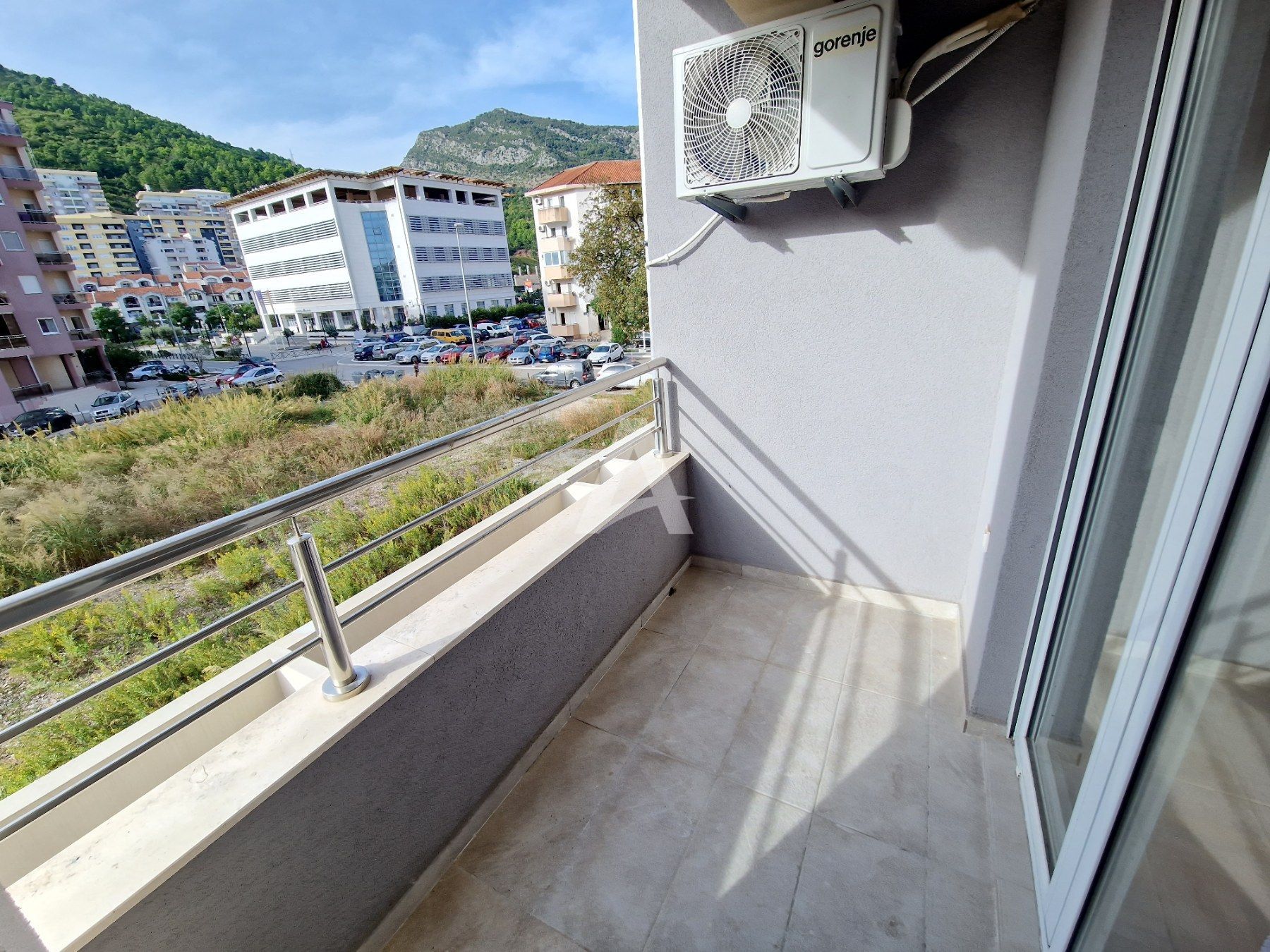 amforaproperty.com/Cetvorosoban ne namesten stan 129m2, Budva-Rozino (NA DUZI PERIOD)