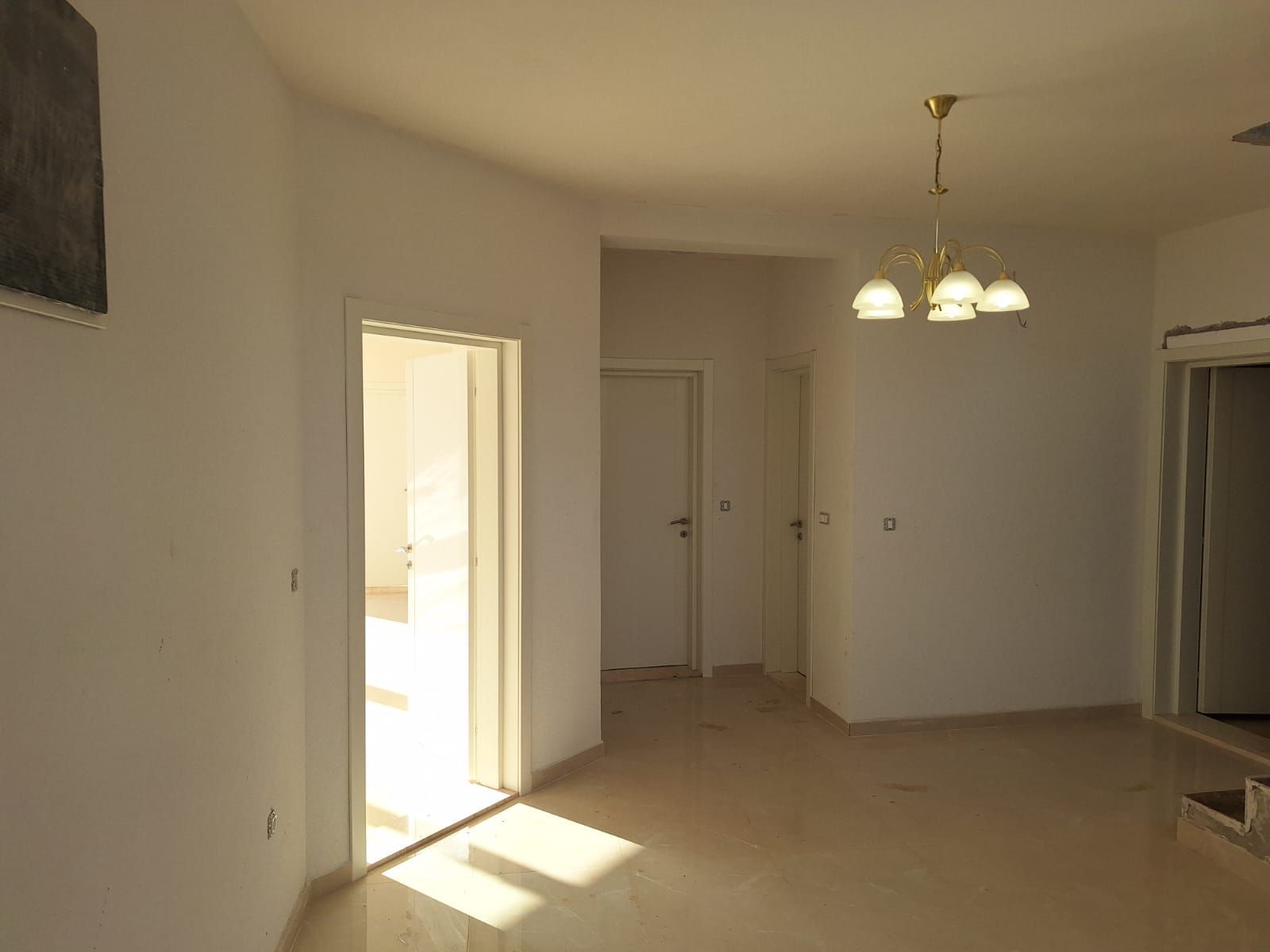 amforaproperty.com/Nova luksuzna vila 453m2 sa bazenom u Krimovici, opština Kotor