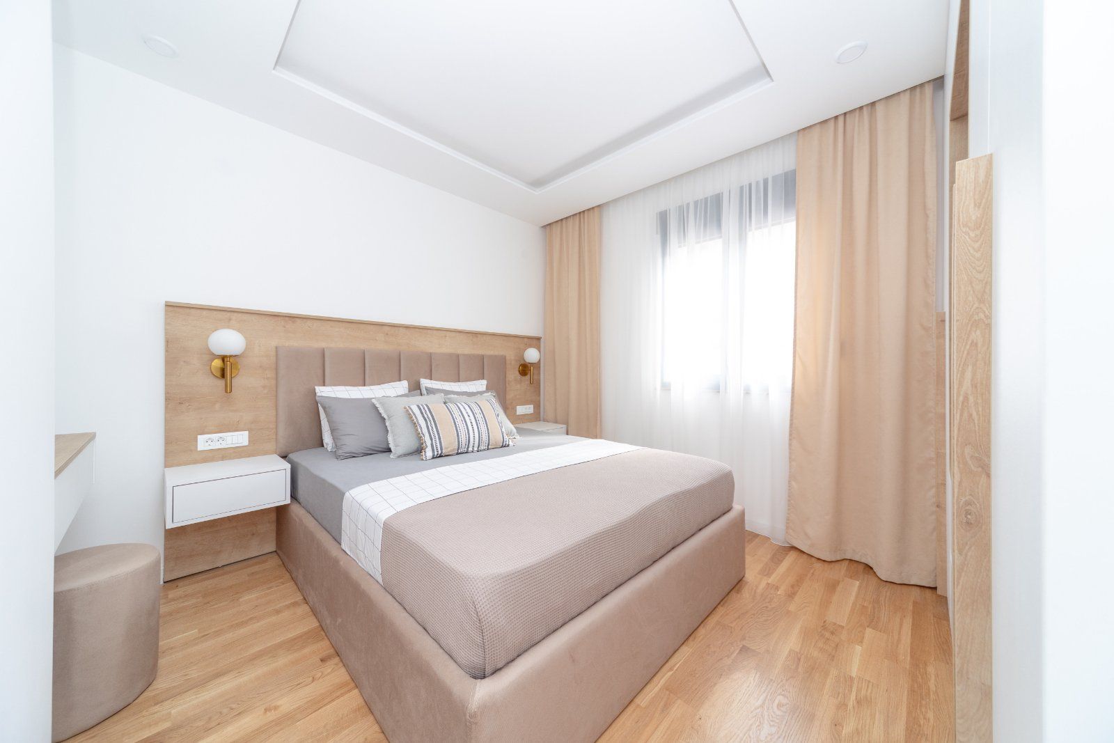 amforaproperty.com/Jednosoban moderno opremljen stan sa garaznim mestom,Babin Do-Budva (NA DUZI PERIOD)