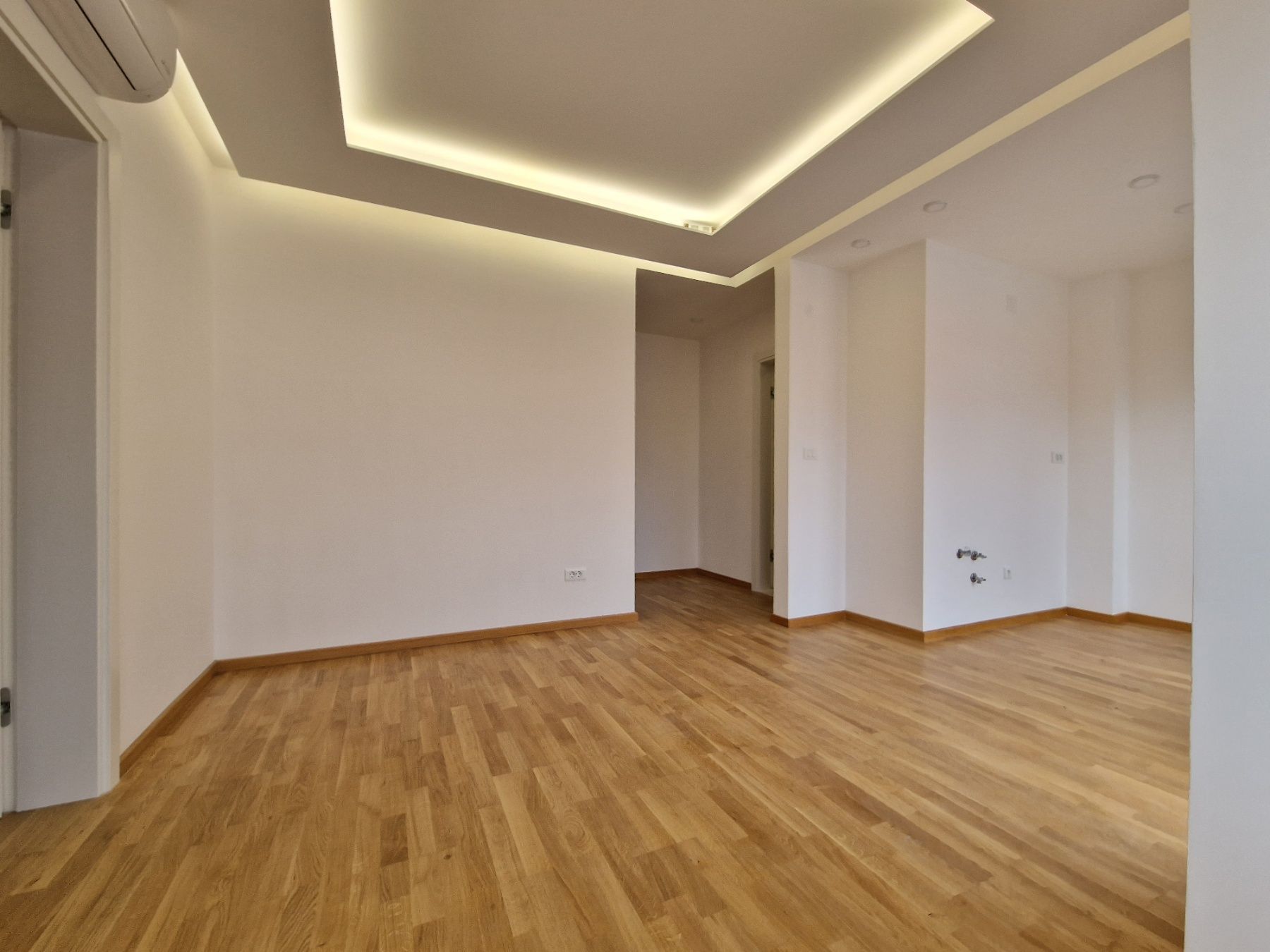 amforaproperty.com/Dvosoban stan 103m2 sa pogledom na more u Budvi