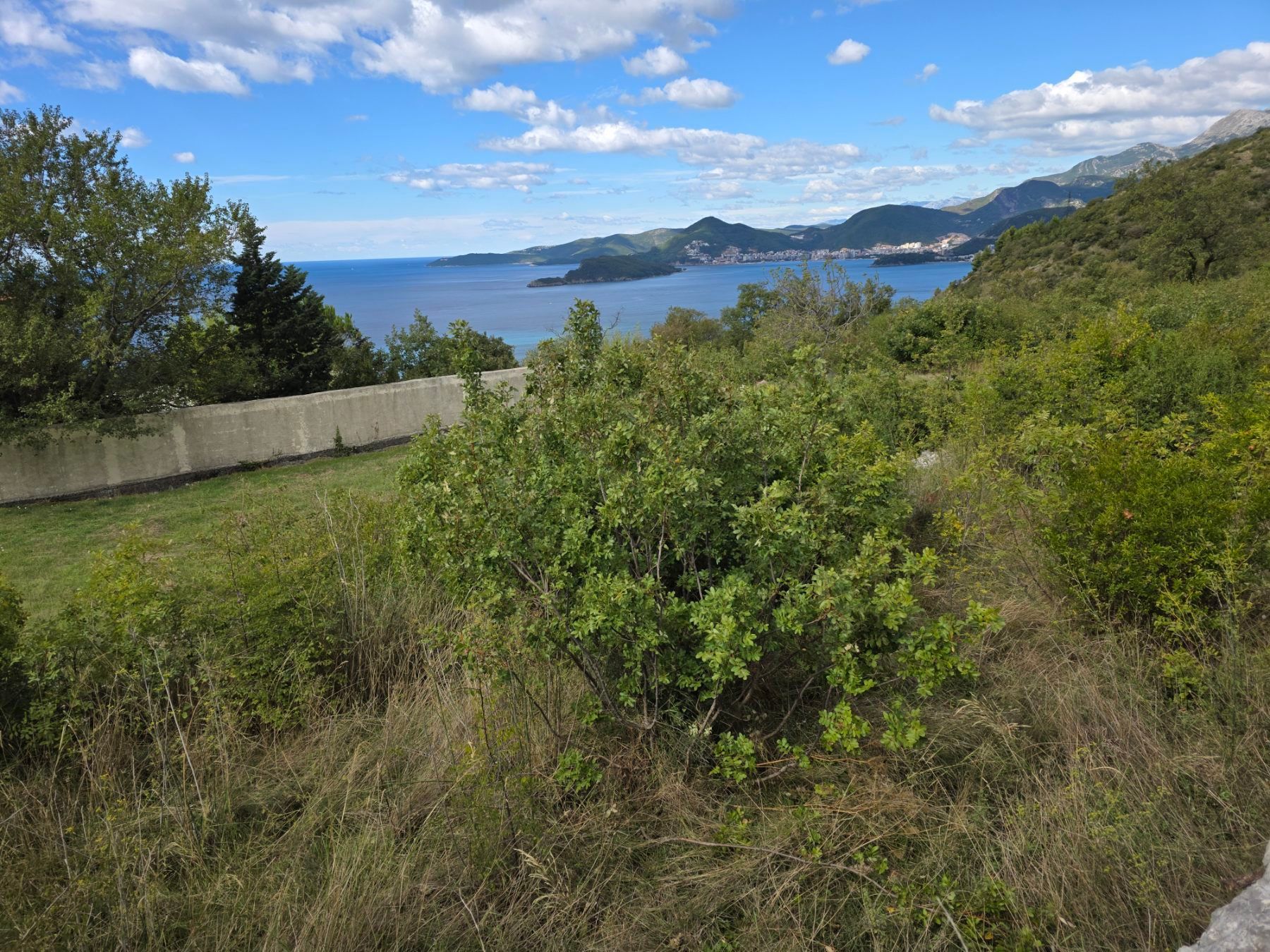 Prodaja urbanizovanog zemljista 697 m² sa pogledom na more – Blizikuće - Amfora Real Estate