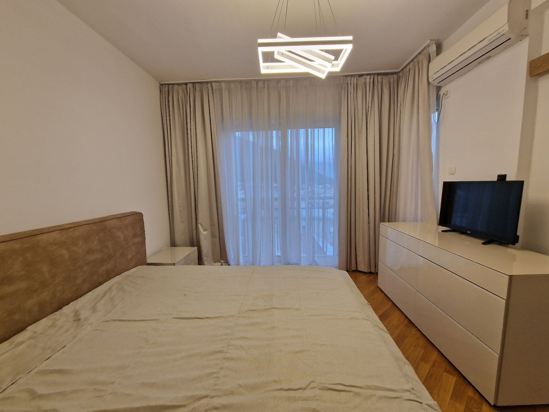 amforaproperty.com/Moderno opremljen trosoban stan 140m2,Babilonija-Budva