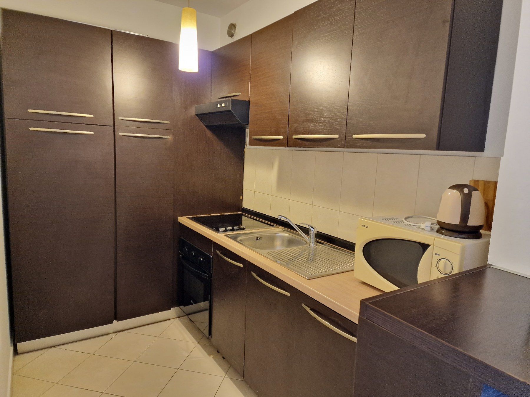 Jednosoban stan 42m² u centru Budve – dugoročno izdavanje - Amfora Real Estate