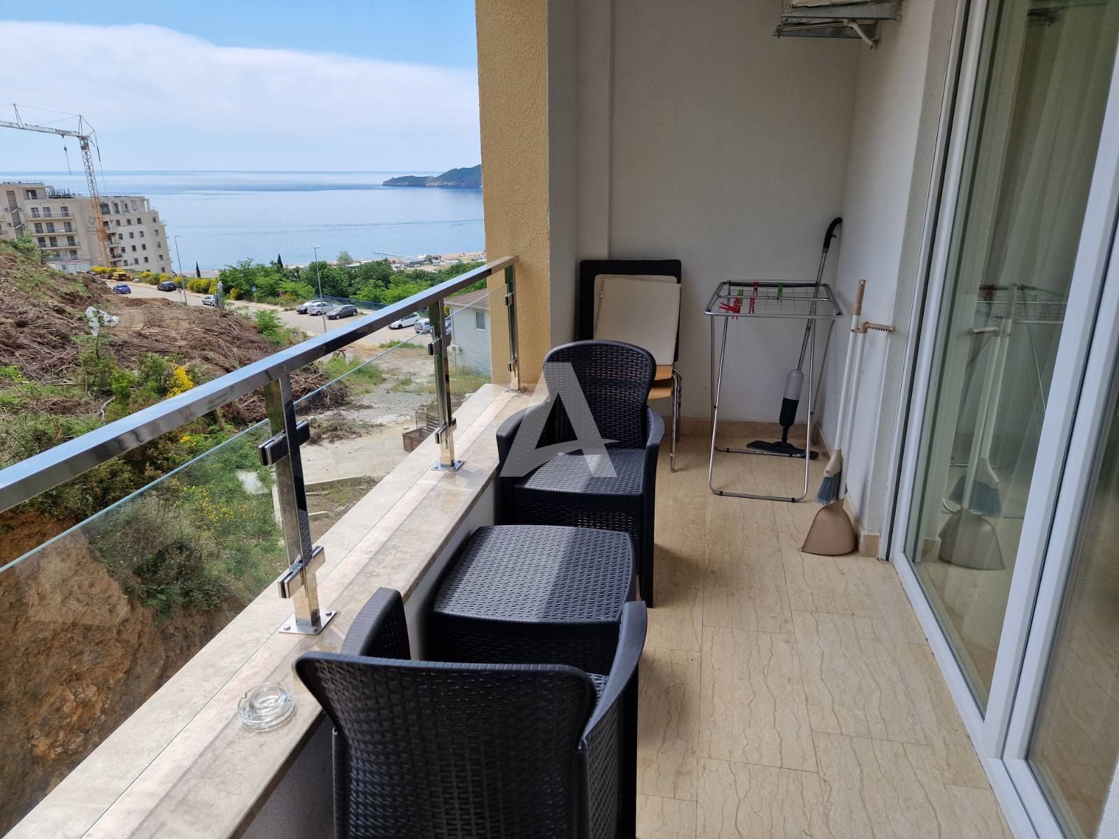 amforaproperty.com/Apartman Twins sa pogledom na more u Bečićima - Fantastična lokacija