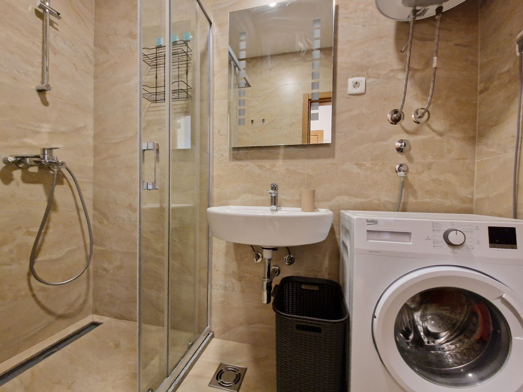 Jednosoban stan sa pogledom na more i grad u Budvi,Podkosljun (NA DUZI PERIOD) - Amfora Real Estate