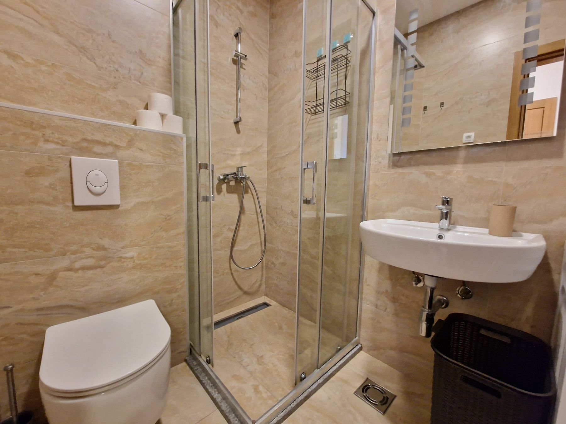 Jednosoban stan sa pogledom na more i grad u Budvi,Podkosljun (NA DUZI PERIOD) - Amfora Real Estate