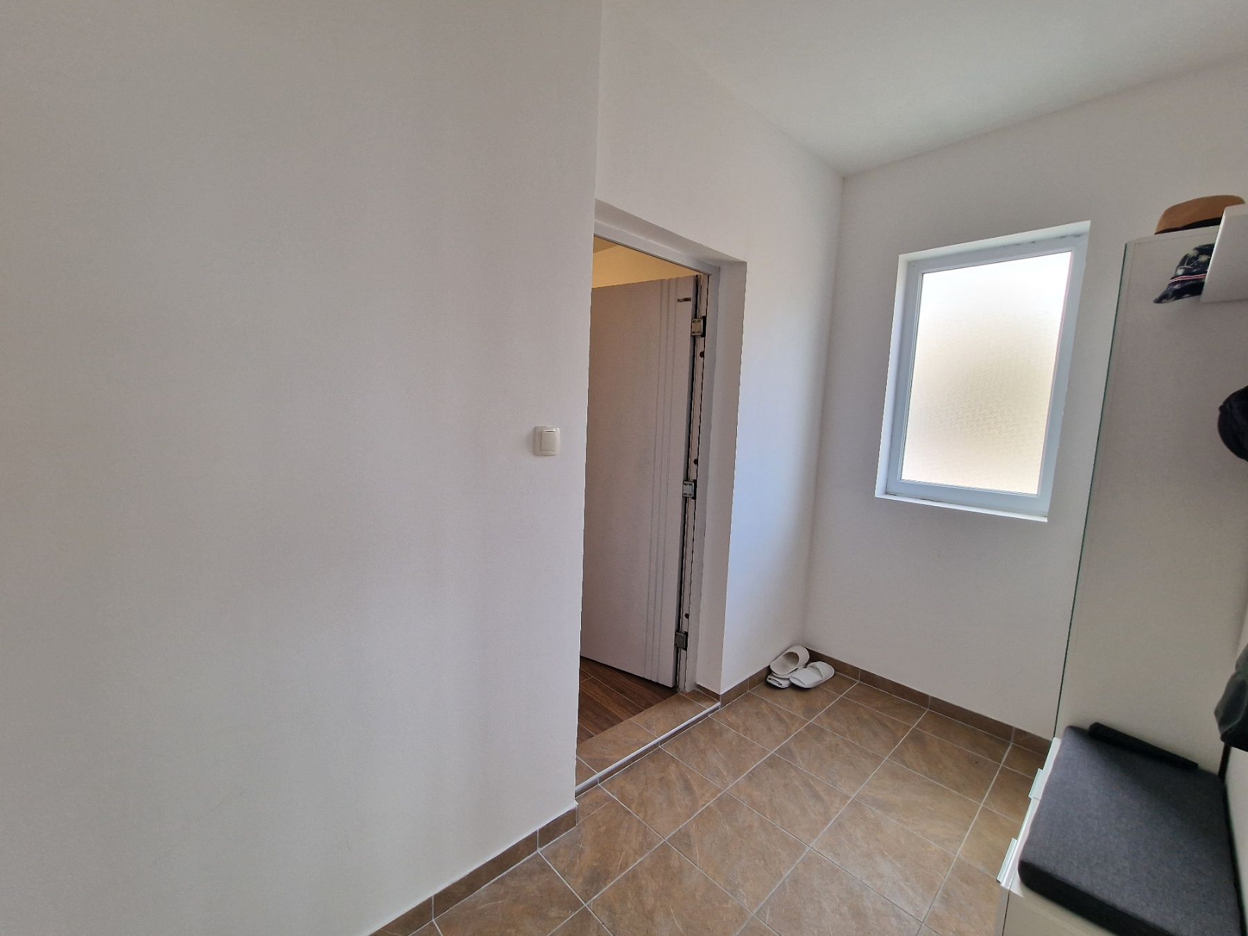 amforaproperty.com/Dva Studio Apartmana s Pogledom na More - Bečići, 94m2,Garazno Mesto - Investiciona Prilika!