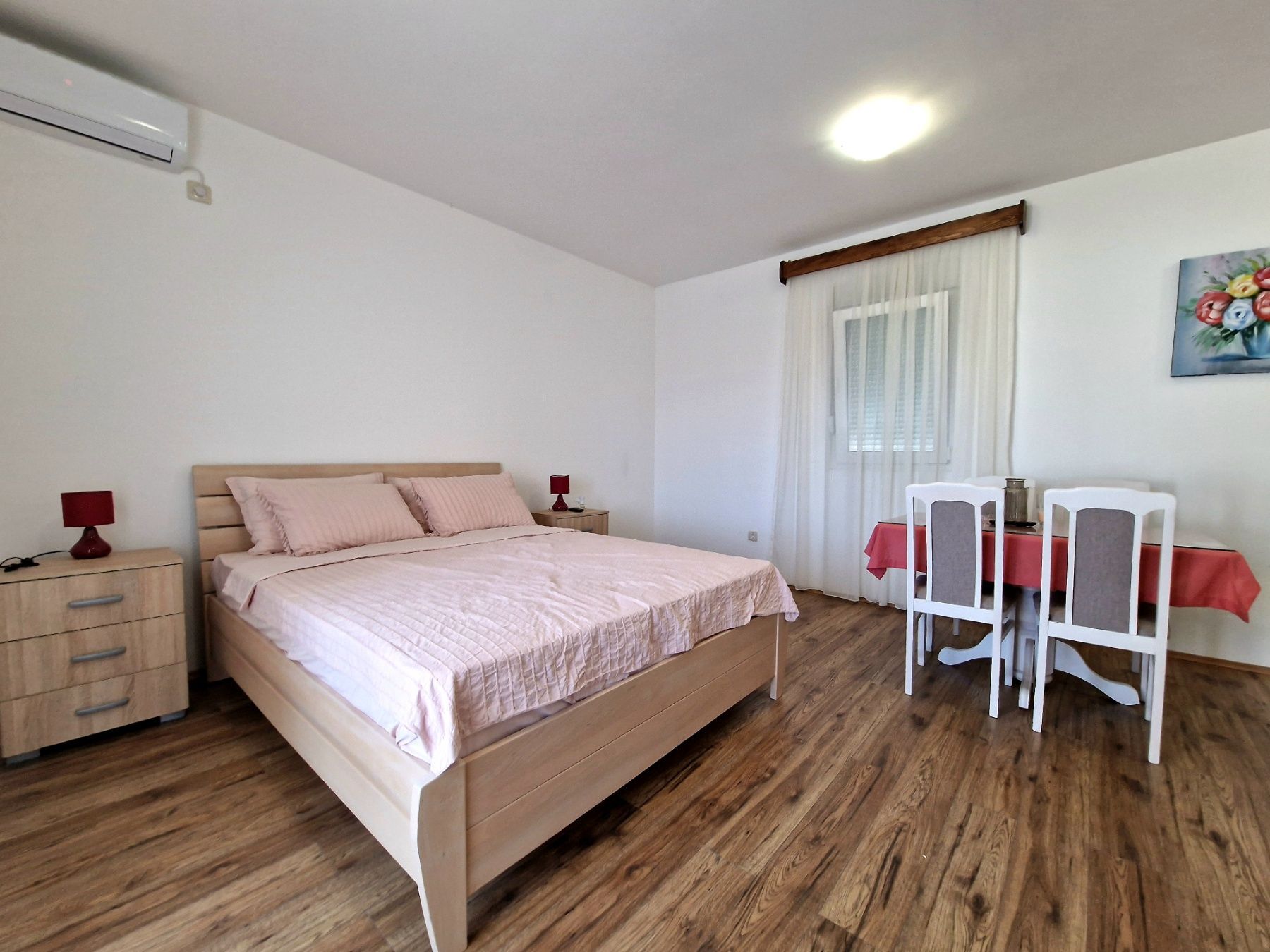 amforaproperty.com/Kuca sa bazenom i pogledom na more,Krimovica-Kotor