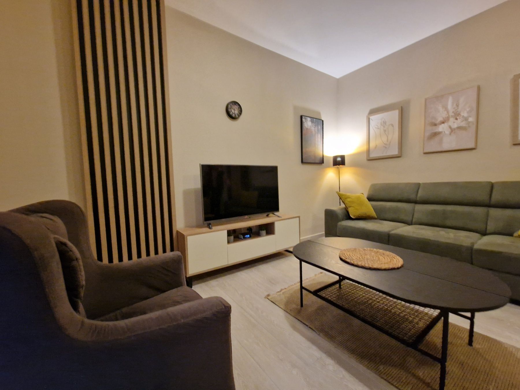 amforaproperty.com/Jednosoban moderno opremljen stan na atraktivnoj lokaciji u Becicima