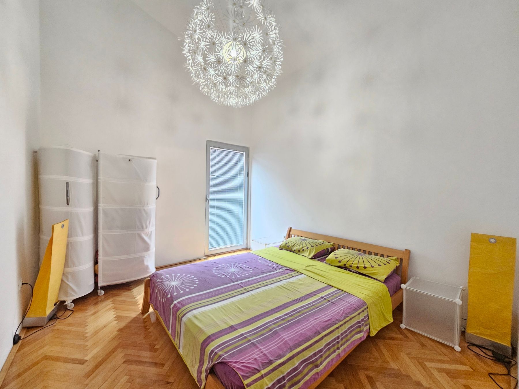 amforaproperty.com/Četvorosoban stan 115m2 sa pogledom na more u mestu Muo, Kotor