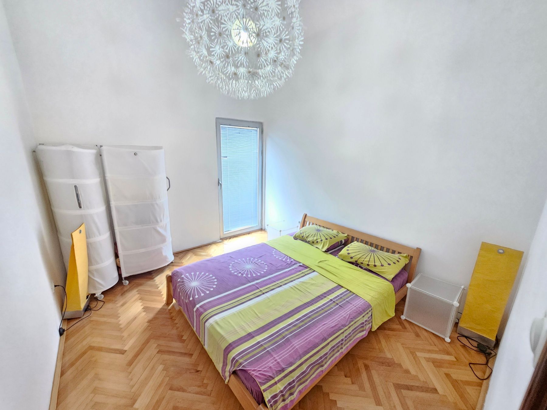 amforaproperty.com/Četvorosoban stan 115m2 sa pogledom na more u mestu Muo, Kotor