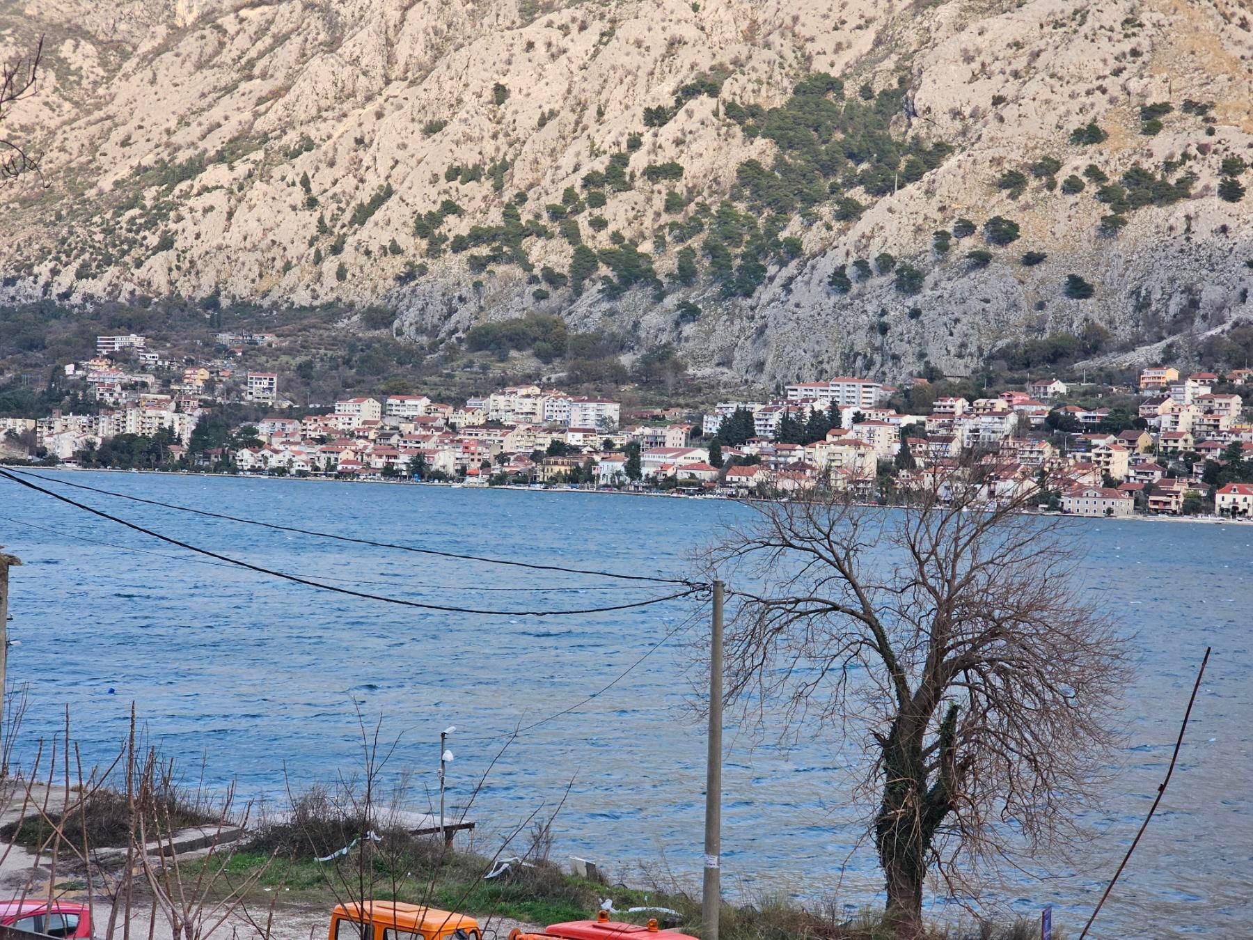 amforaproperty.com/Dve kuće na prvoj liniji mora, Muo,Kotor-Pogled na More i Sopstvena Ponta