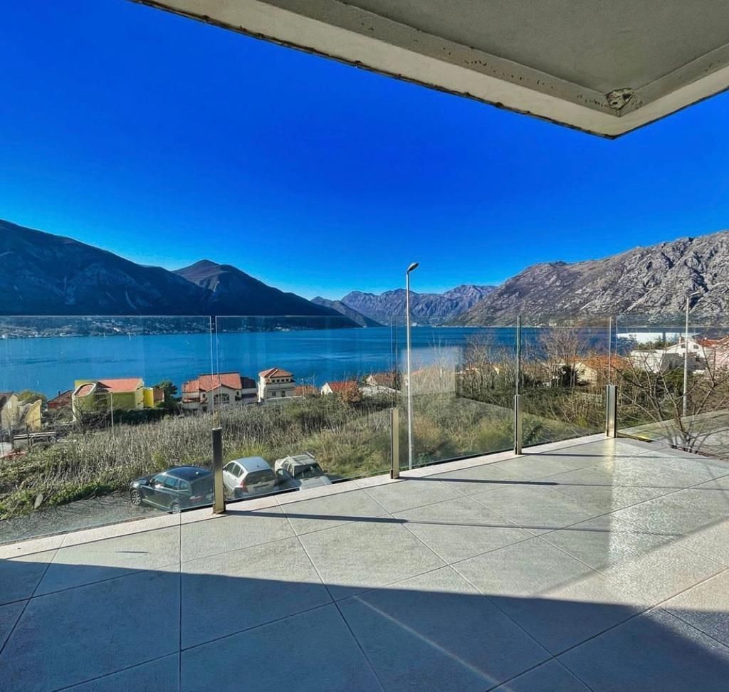 amforaproperty.com/Jednosoban stan sa pogledom na more,Dobrota-Kotor (na duzi period)