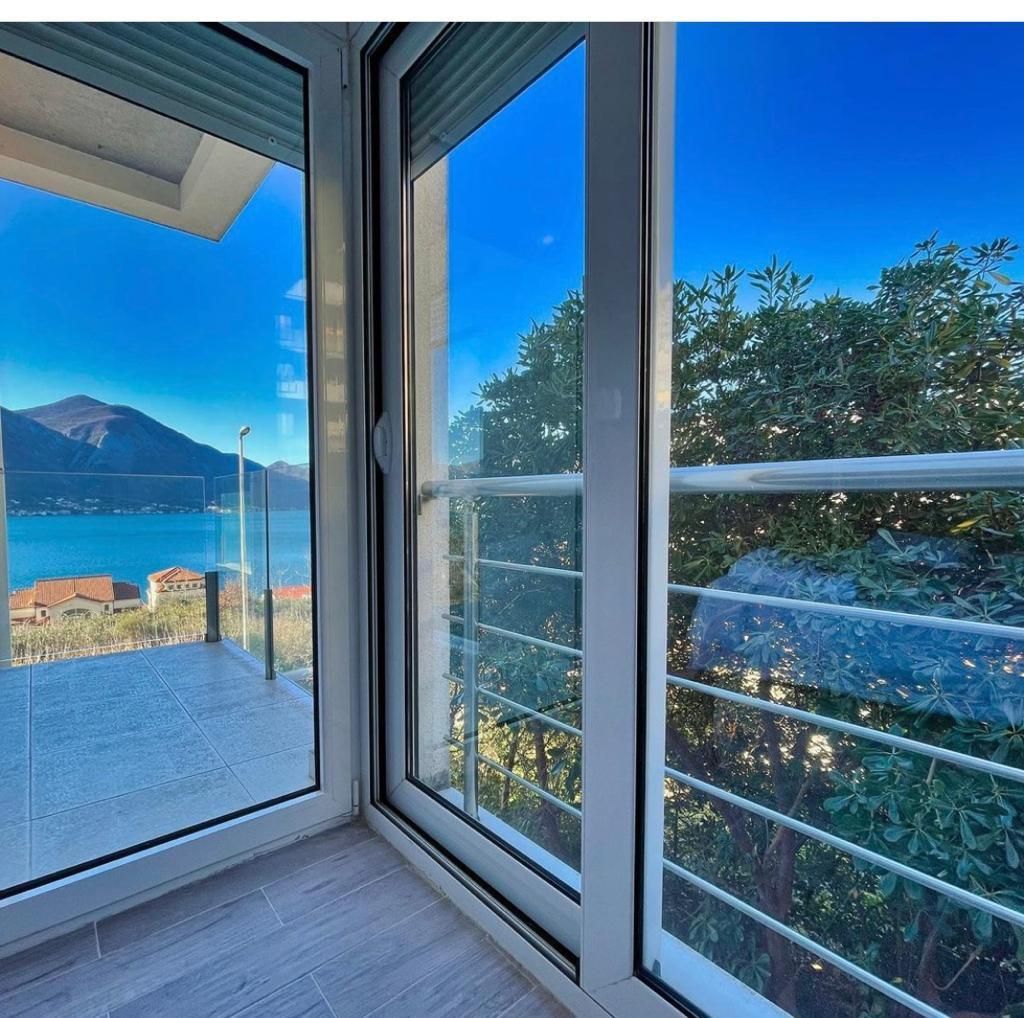 amforaproperty.com/Jednosoban stan sa pogledom na more,Dobrota-Kotor (na duzi period)