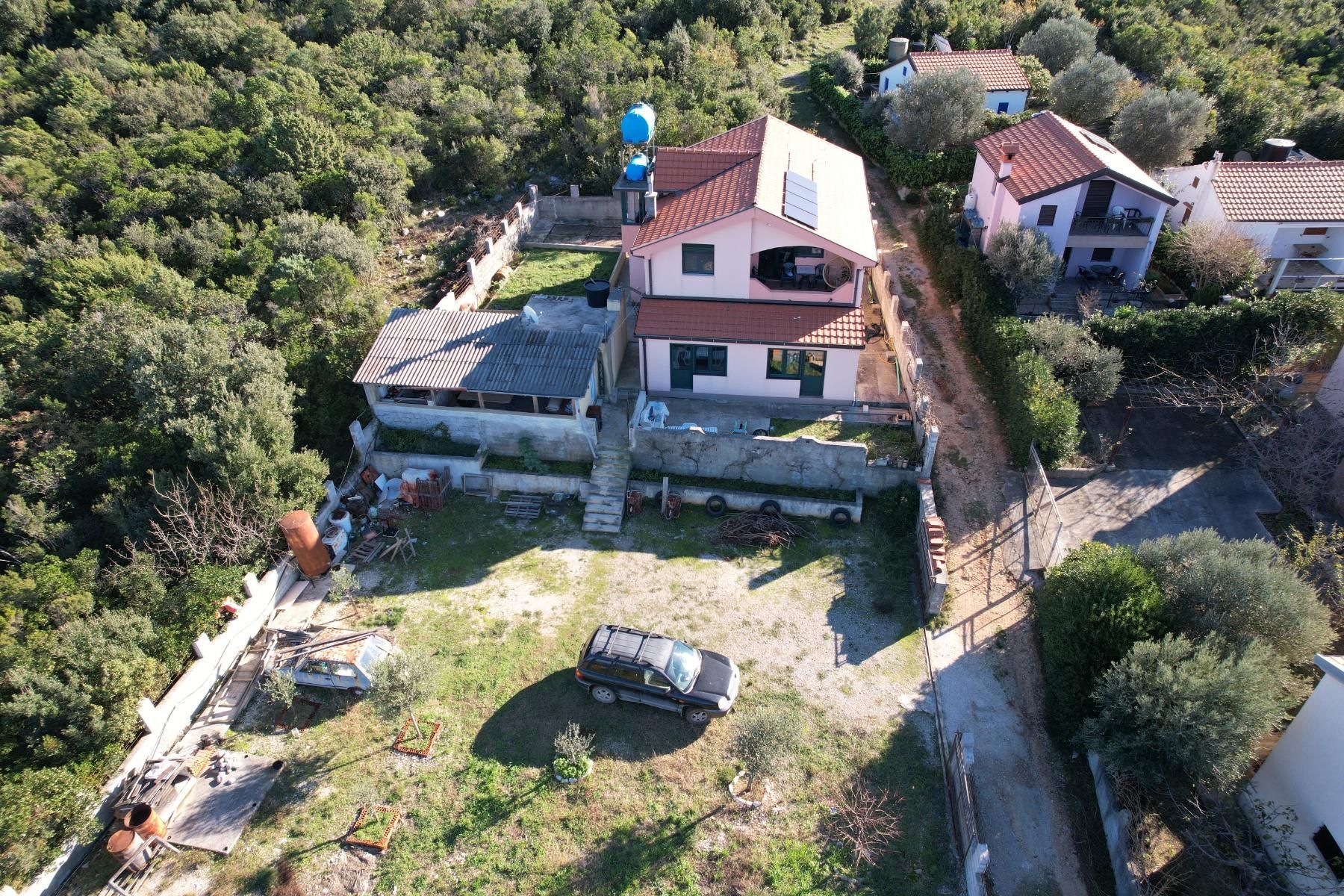 amforaproperty.com/Kuća s placem na prvoj liniji mora u Zukovici, opština Kotor