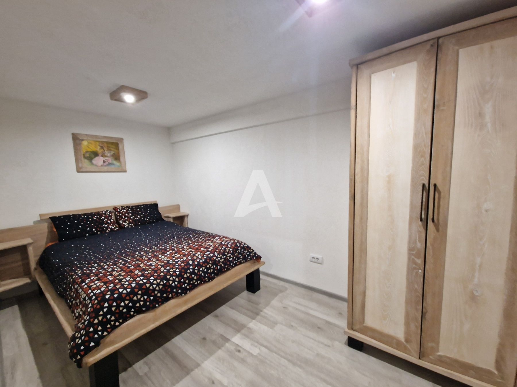 amforaproperty.com/Prodaja Dvosobnog i Jednosobnog duplex stana u centru Budve