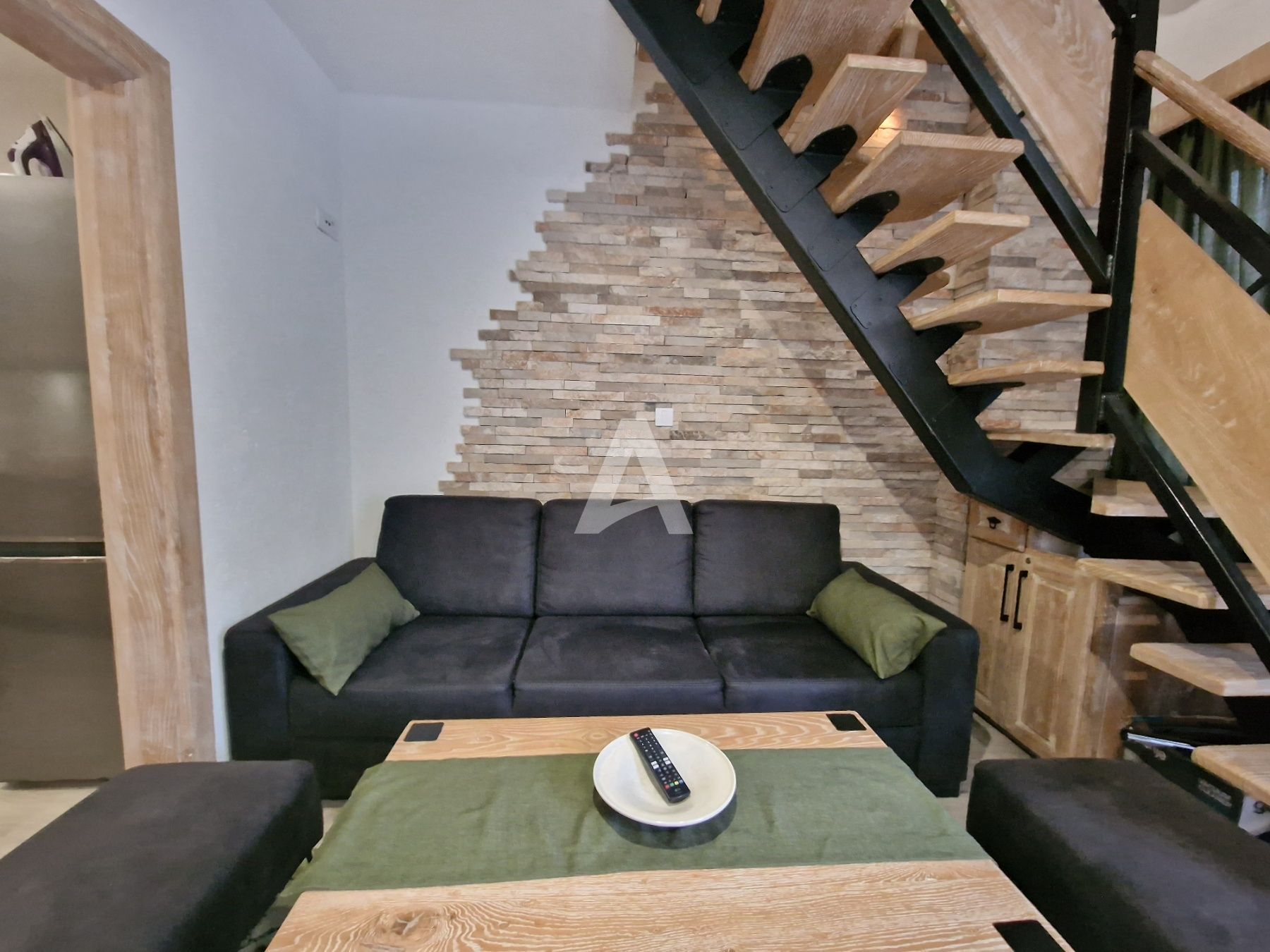 amforaproperty.com/Prodaja Dvosobnog i Jednosobnog duplex stana u centru Budve