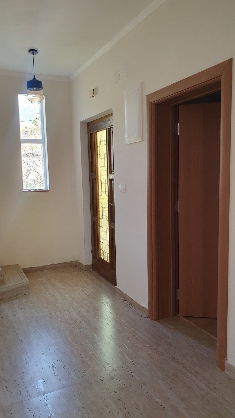 amforaproperty.com/Herceg Novi, Zelenika-Trospratna kuca 450m2