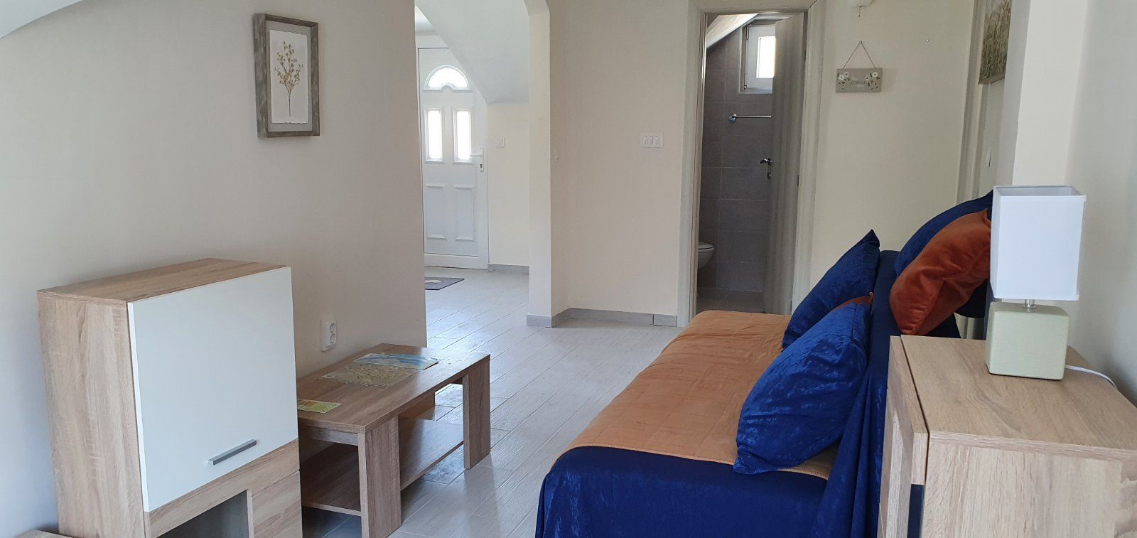 amforaproperty.com/Herceg Novi, Zelenika-Trospratna kuca 450m2