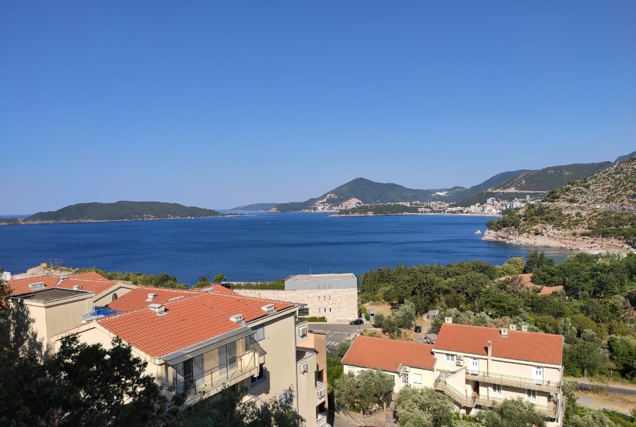 amforaproperty.com/Kamenovo, Budva-Jednosoban stan 41m2 u izgradnji s panoramskim pogledom na more