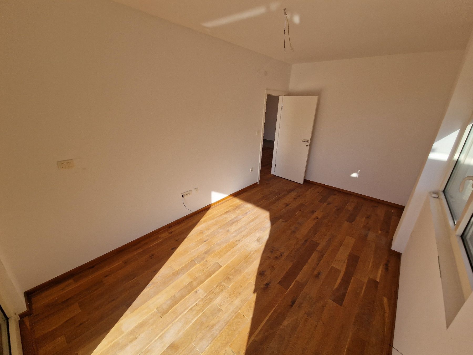 amforaproperty.com/Nov jednosoban stan 71m2 sa pogledom na more u Rafailovićima