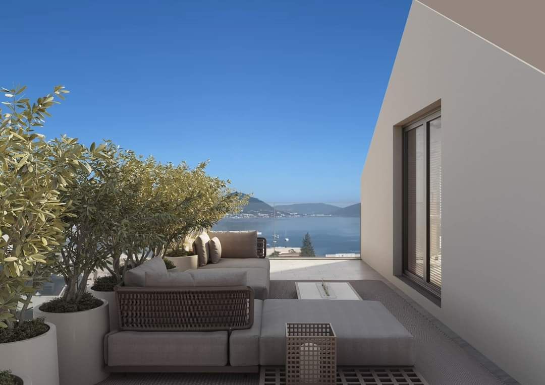 amforaproperty.com/Ekskluzivan dupleks penthouse sa panoramskim pogledom - 179 m2, Porto Montenegro,Tivat