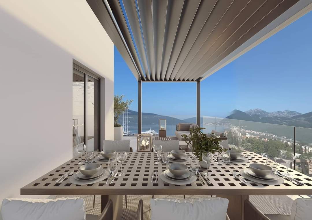 amforaproperty.com/Ekskluzivan dupleks penthouse sa panoramskim pogledom - 179 m2, Porto Montenegro,Tivat