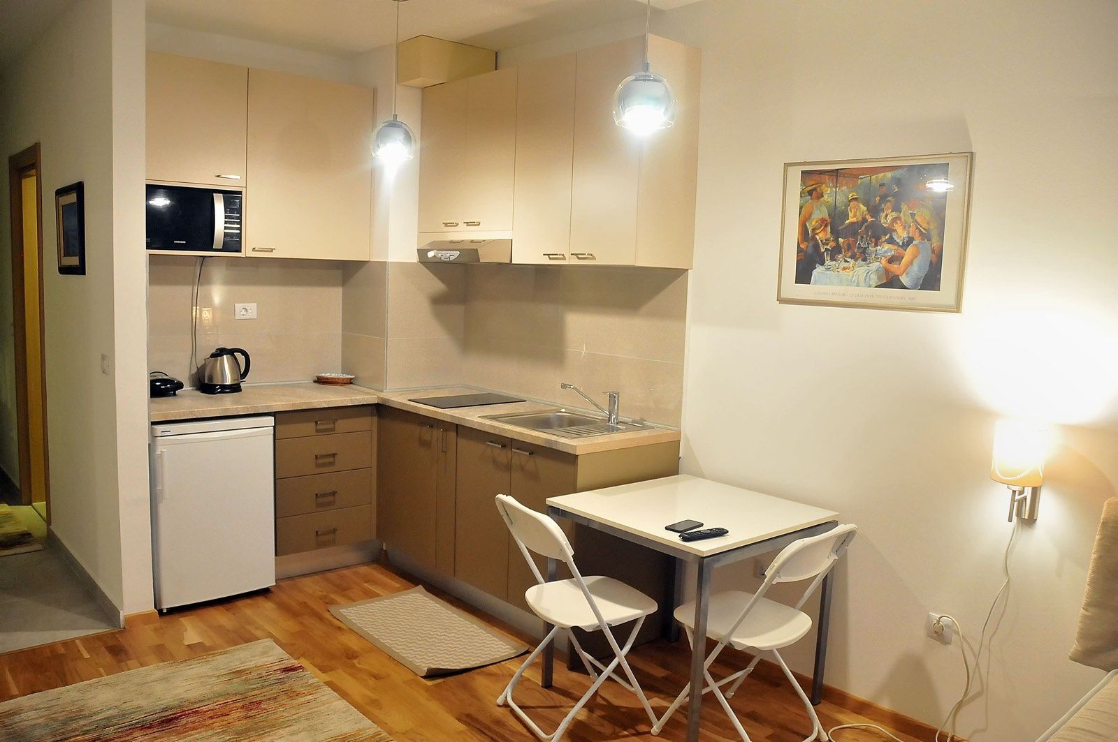 amforaproperty.com/Moderno opremljen studio apartman u centru Budve