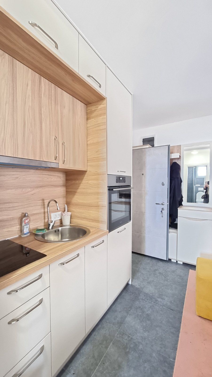 Jednosoban namesten stan,Lastva Grbaljska (na duzi period) - Amfora Real Estate