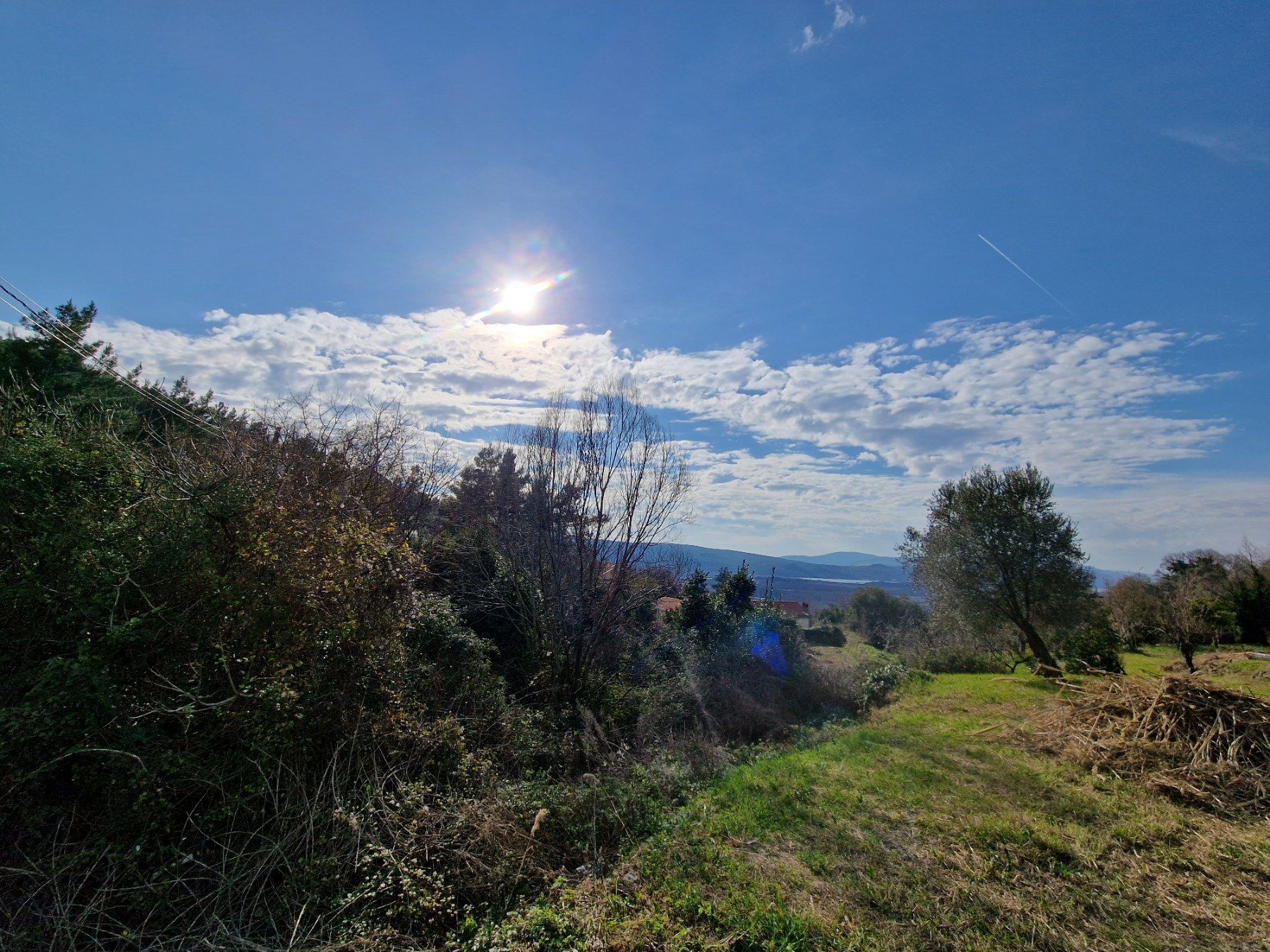 amforaproperty.com/Urbanizovan plac 1500m2 sa pogledom na more ,Kavac,Kotor