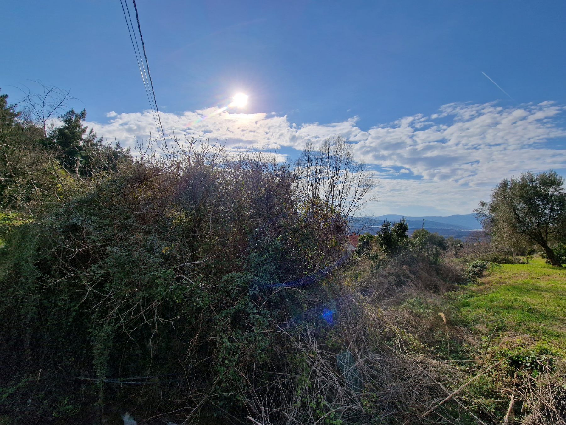 amforaproperty.com/Urbanizovan plac 1500m2 sa pogledom na more ,Kavac,Kotor