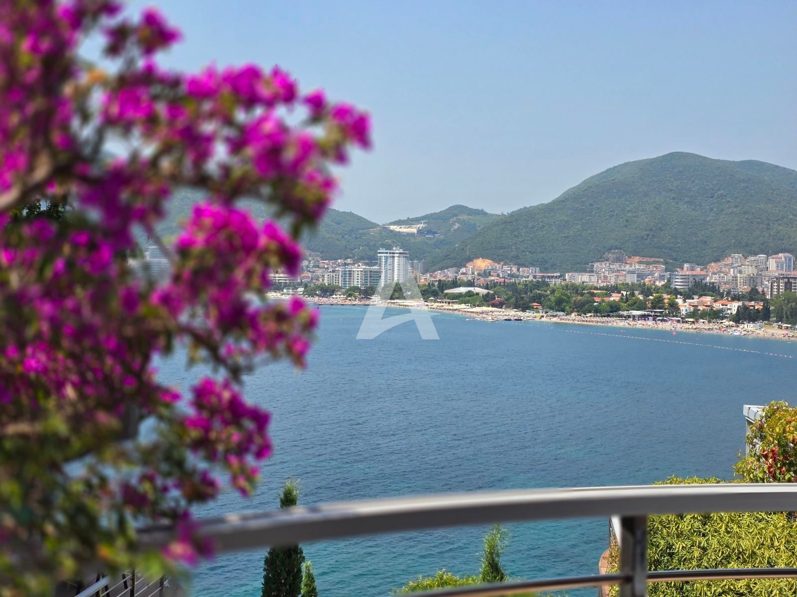 amforaproperty.com/Luksuzan Dvosoban Apartman sa Pogledom na More - DUKLEY GARDENS,Budva (na period od 09.09-01.06.2025)