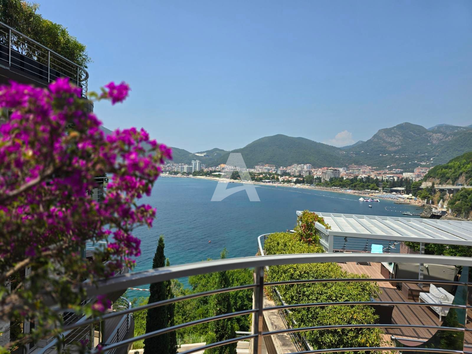 amforaproperty.com/Luksuzan Dvosoban Apartman sa Pogledom na More - DUKLEY GARDENS,Budva (na period od 09.09-01.06.2025)