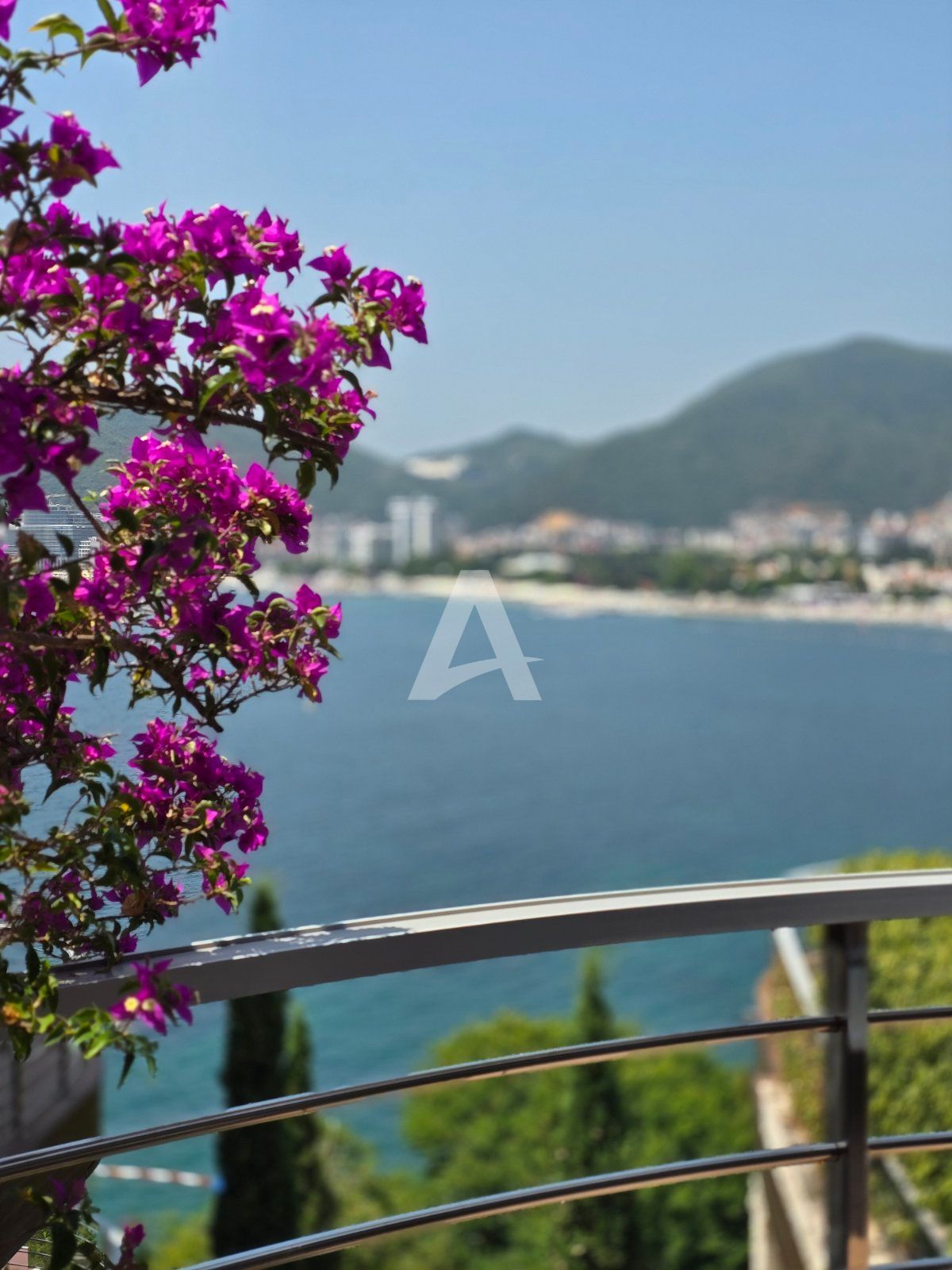 amforaproperty.com/Luksuzan Dvosoban Apartman sa Pogledom na More - DUKLEY GARDENS,Budva (na period od 09.09-01.06.2025)