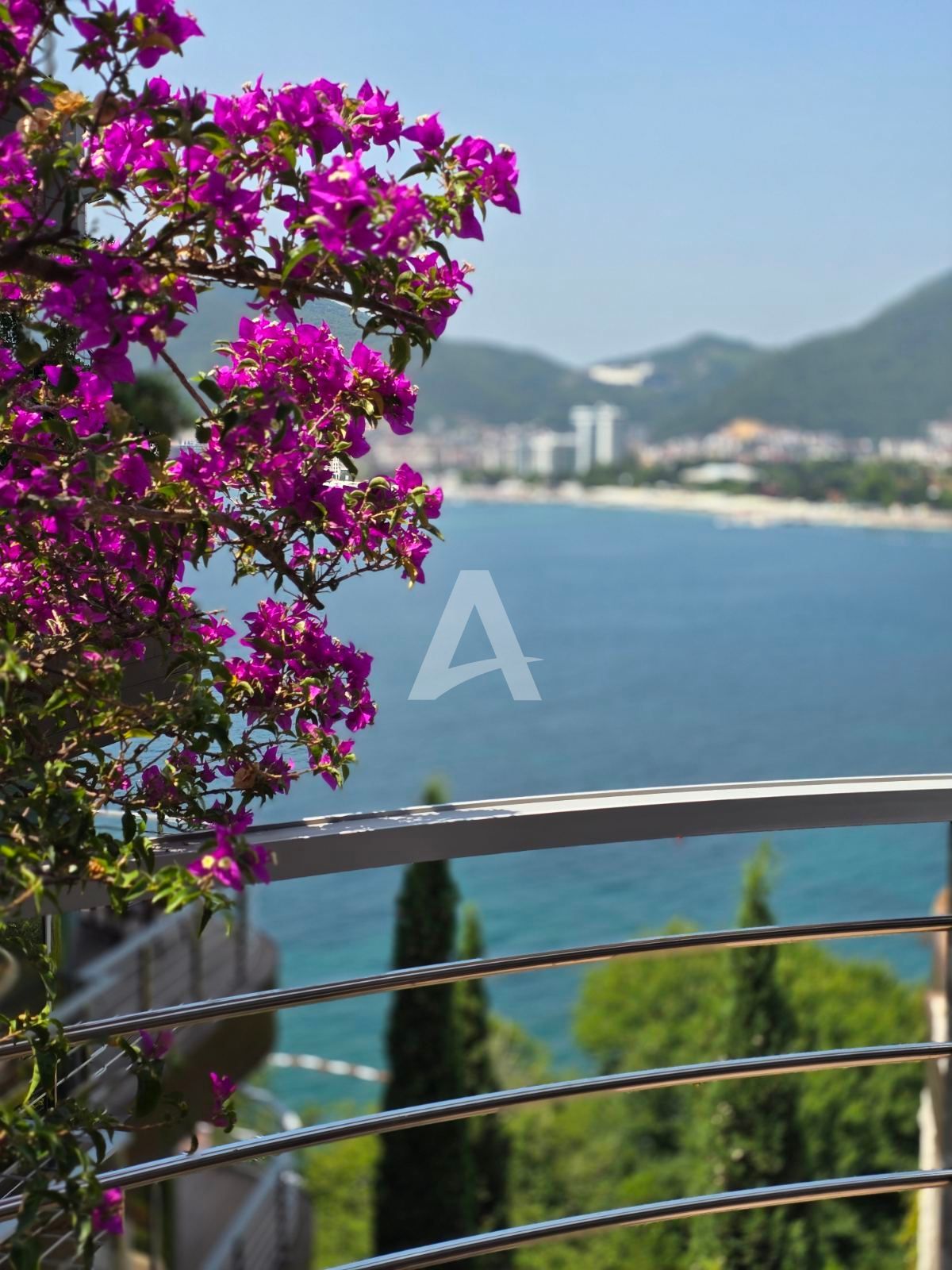 amforaproperty.com/Luksuzan Dvosoban Apartman sa Pogledom na More - DUKLEY GARDENS,Budva (na period od 09.09-01.06.2025)