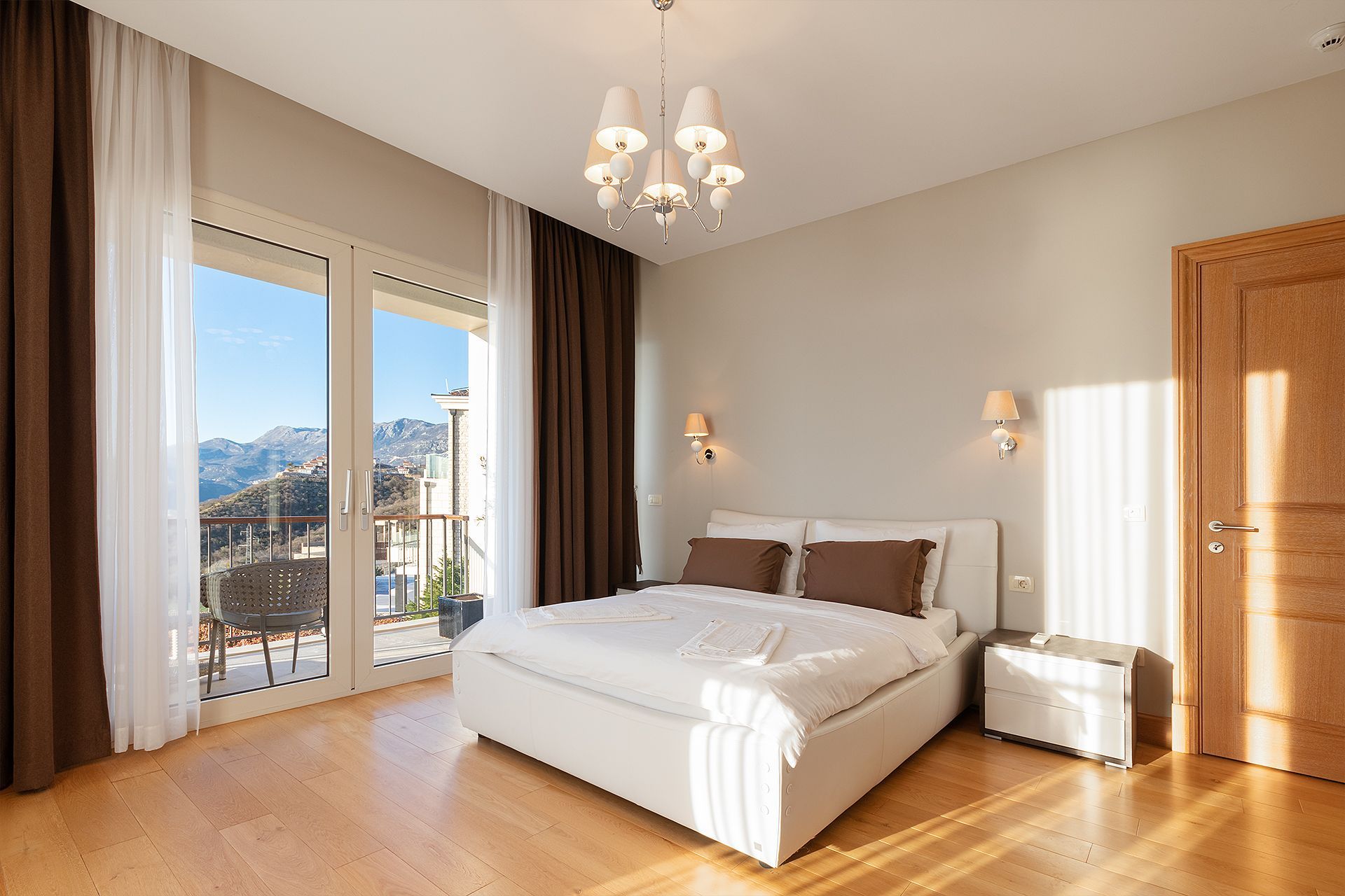 amforaproperty.com/Ekskluzivna vila u Blizikućama, Sveti Stefan