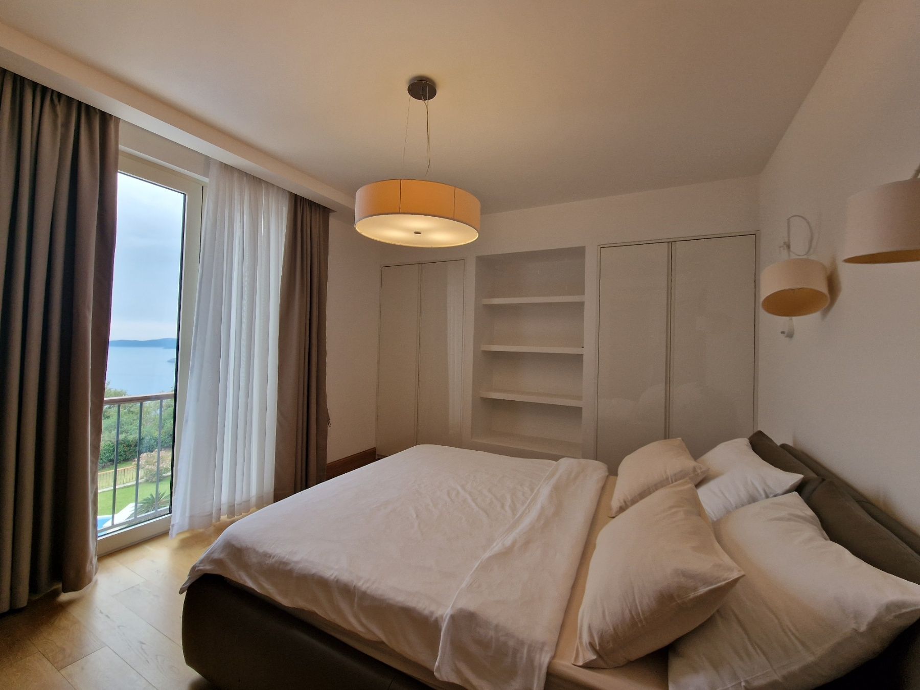 amforaproperty.com/Ekskluzivna vila u Blizikućama, Sveti Stefan