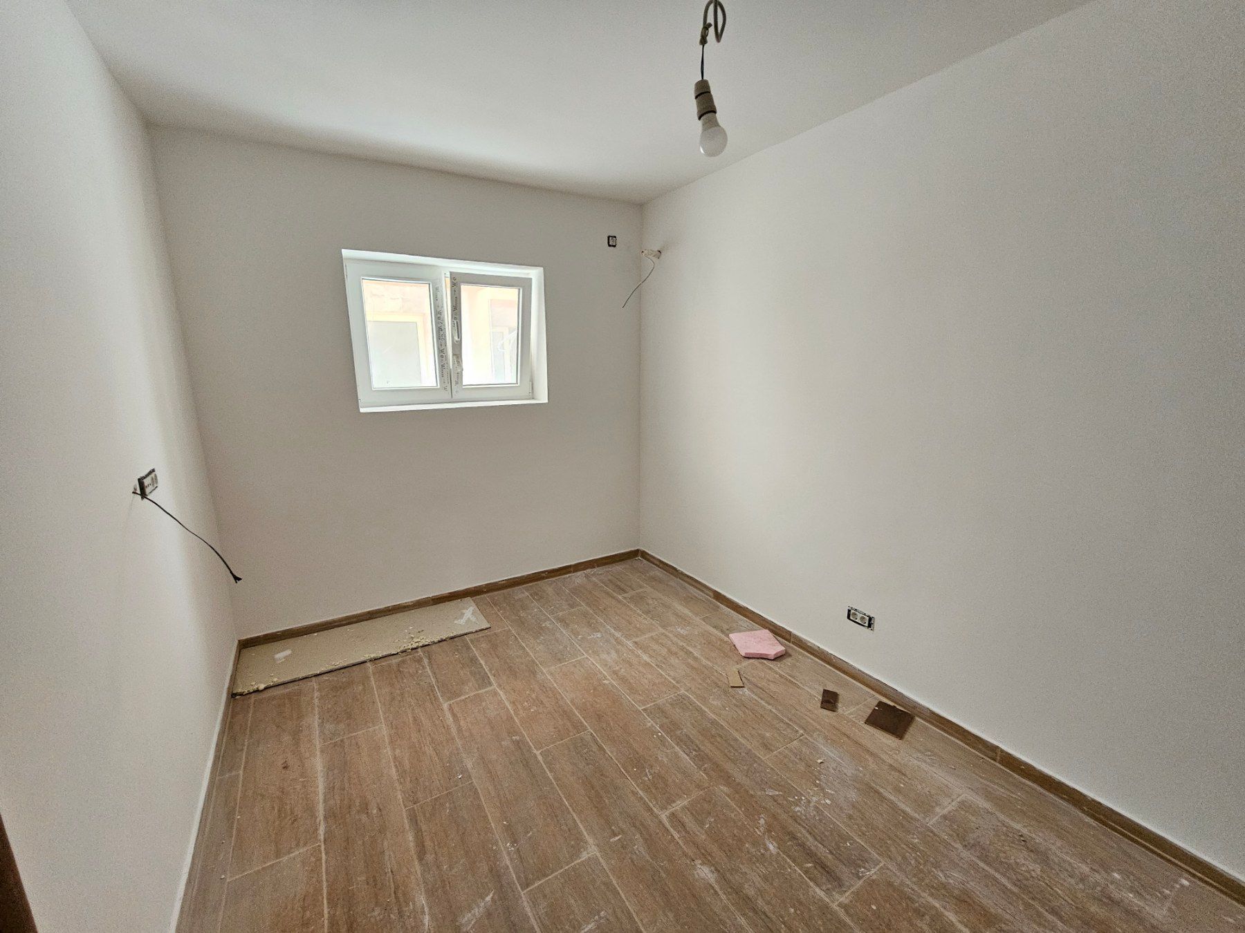 amforaproperty.com/Tri renovirana jednosobna apartmana 106m2 na atraktivnoj lokaciji u Budvi