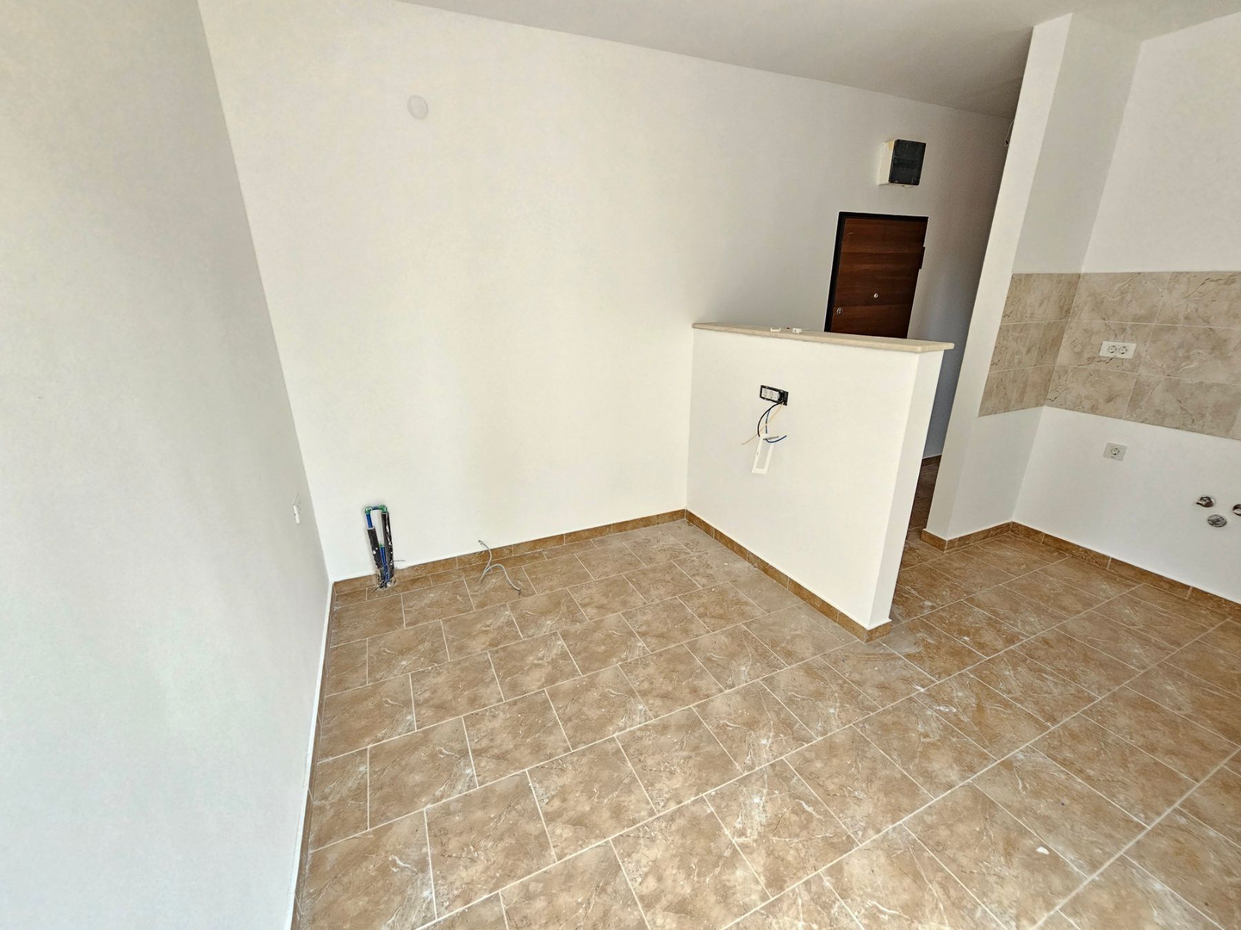 amforaproperty.com/Nov studio apartman 21m2 na atraktivnoj lokaciji,Budva